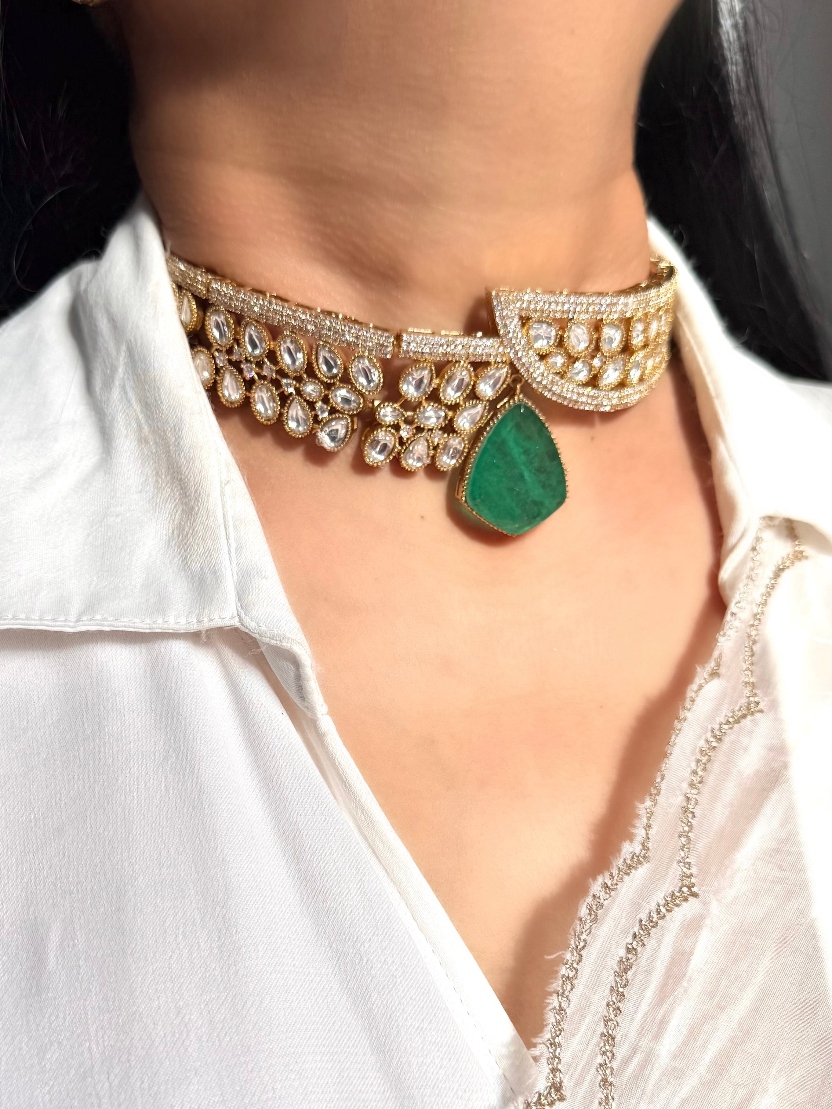 Shibana Necklace Set