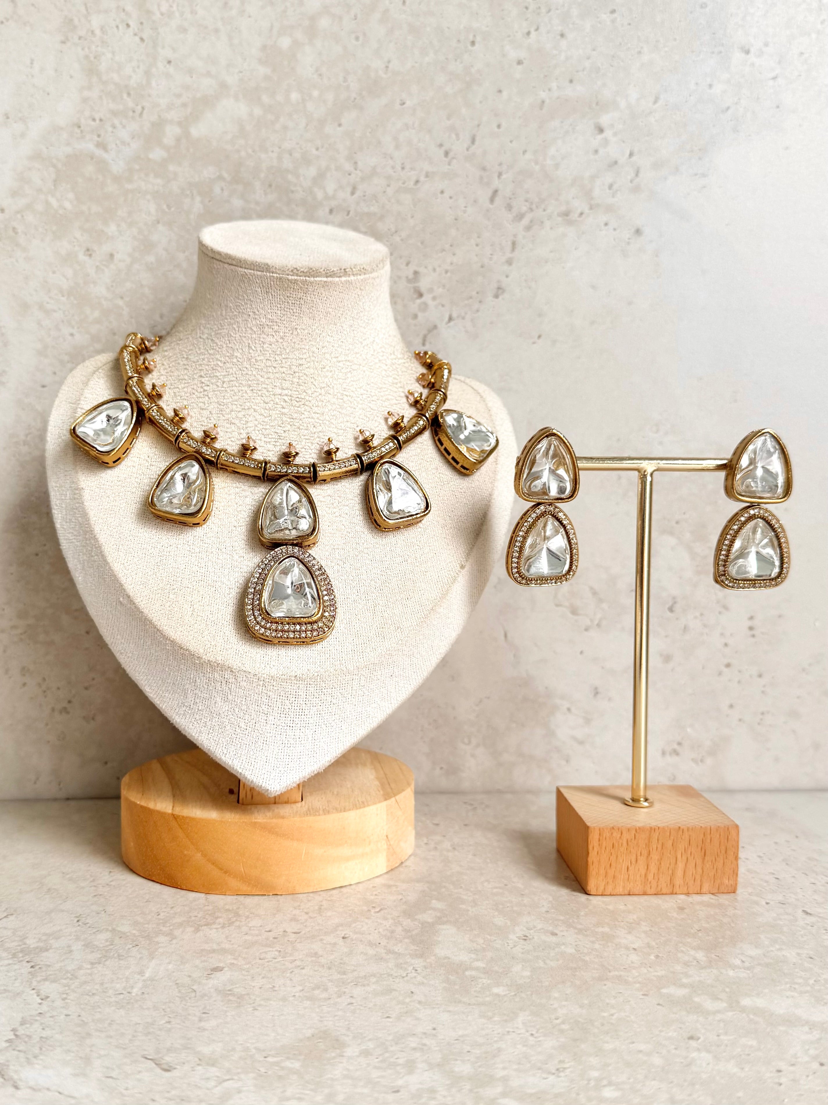 Jasbir Necklace Set