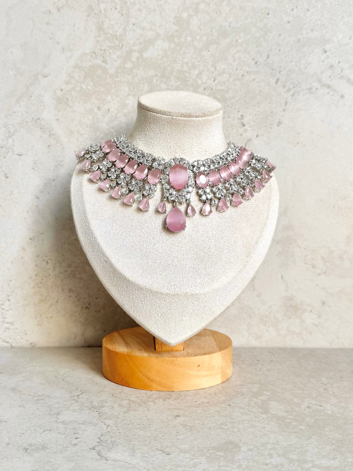Kanika Necklace Set