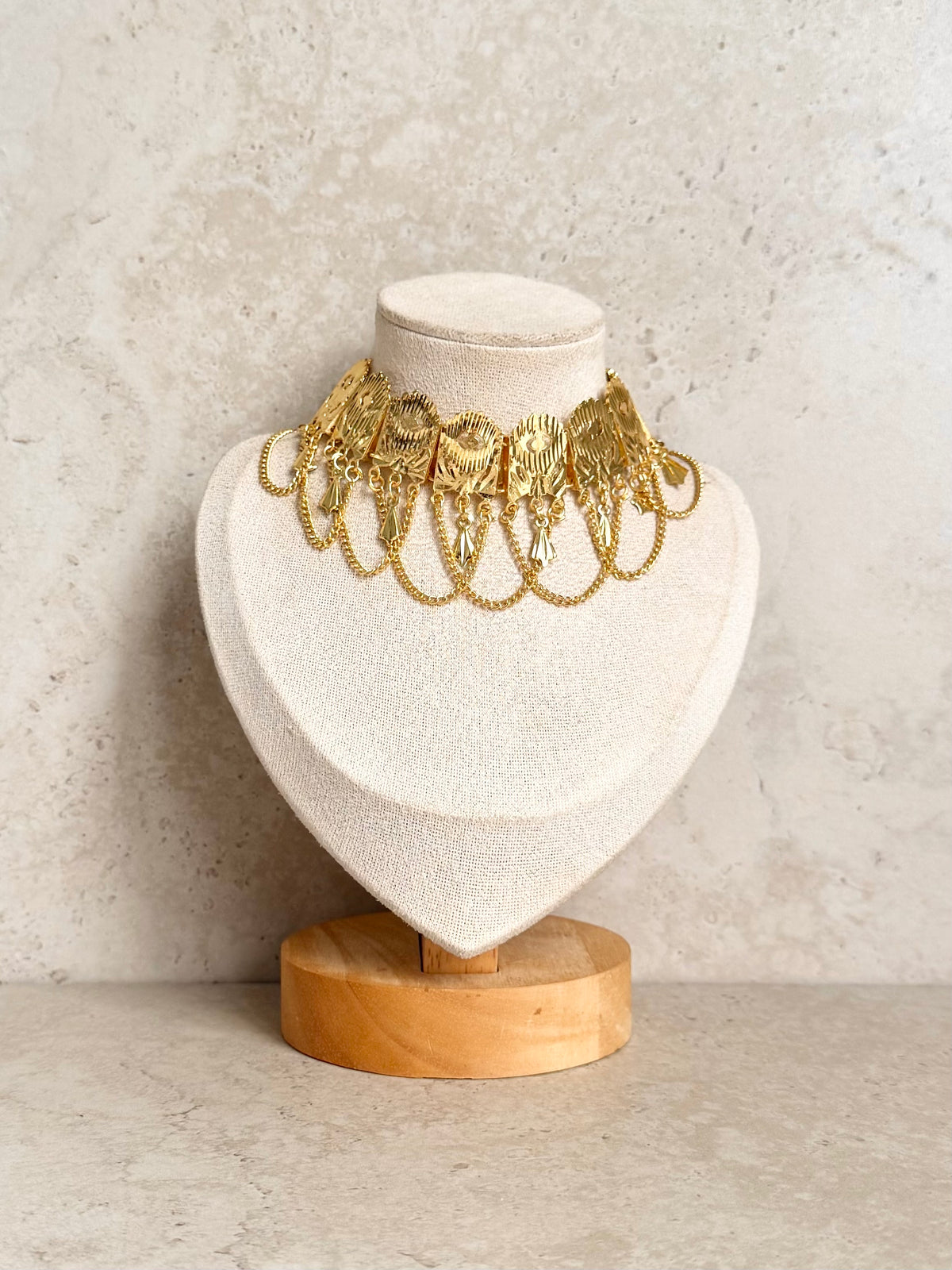 Arzoo Necklace Set