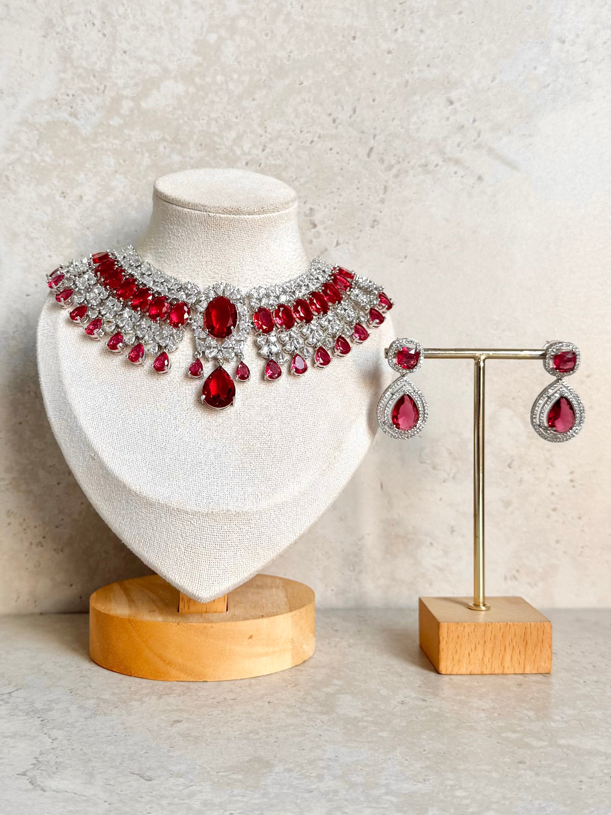 Kanika Necklace Set