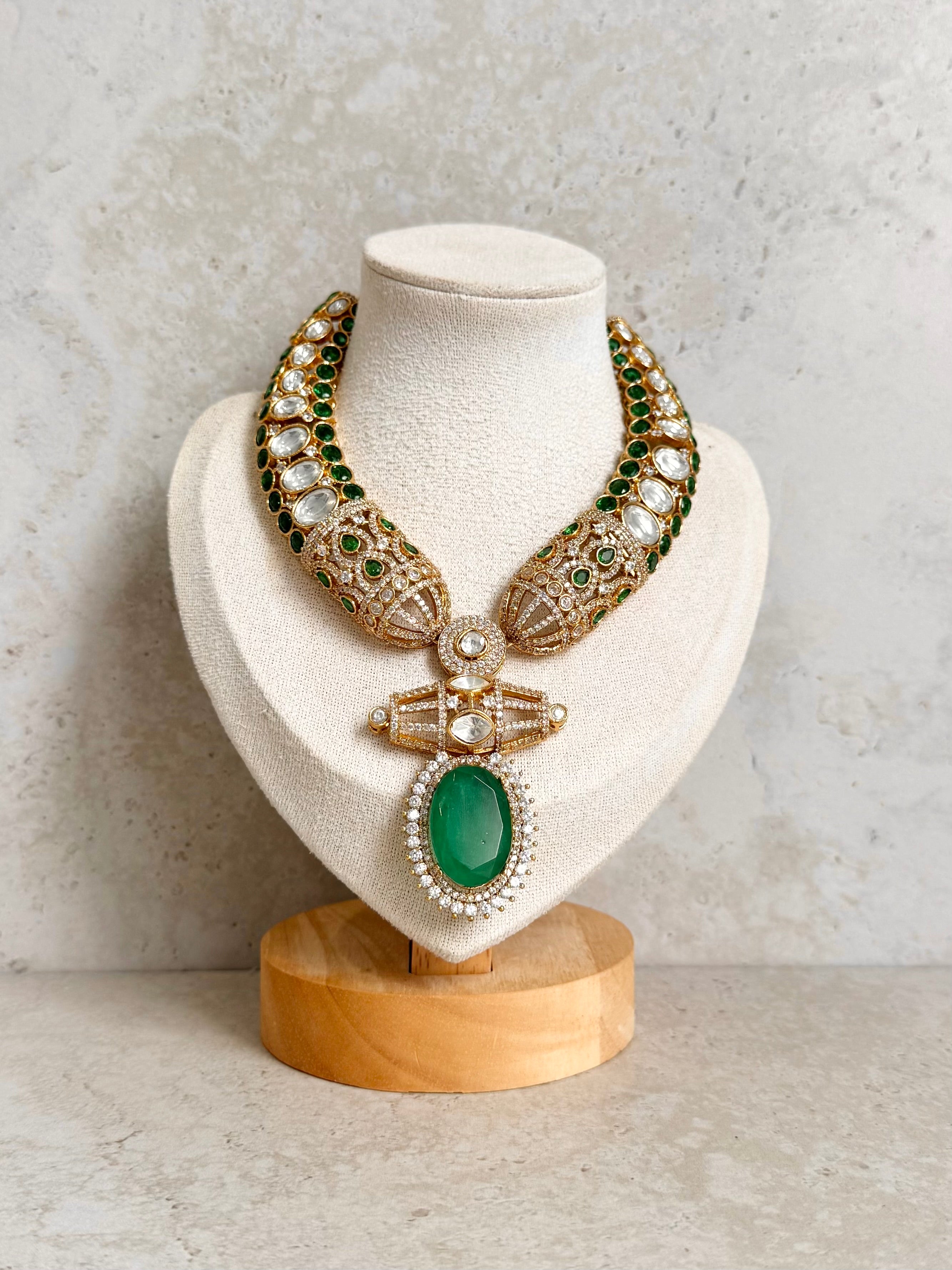 Aishwarya Necklace Set