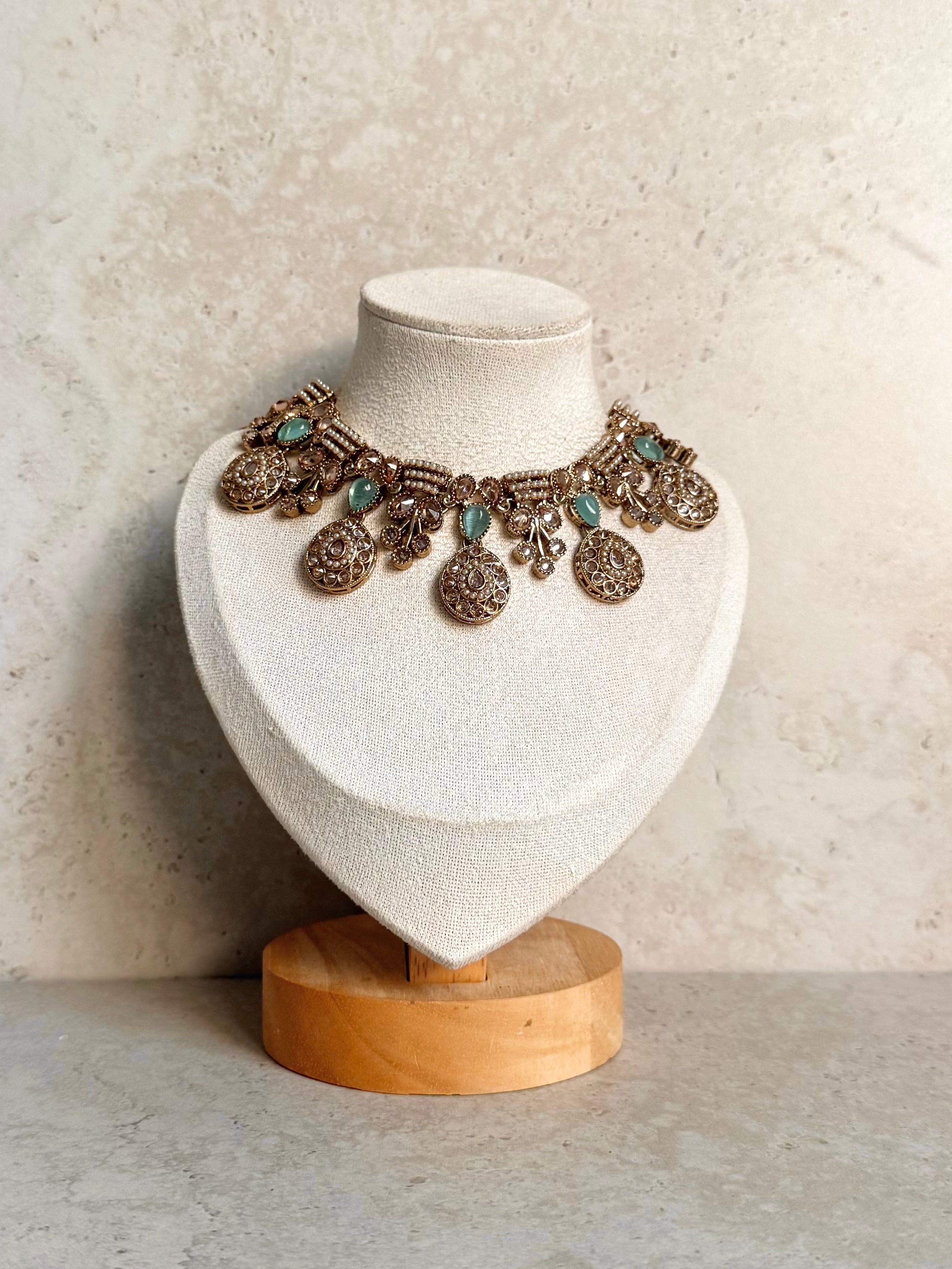 Pooja Necklace Set