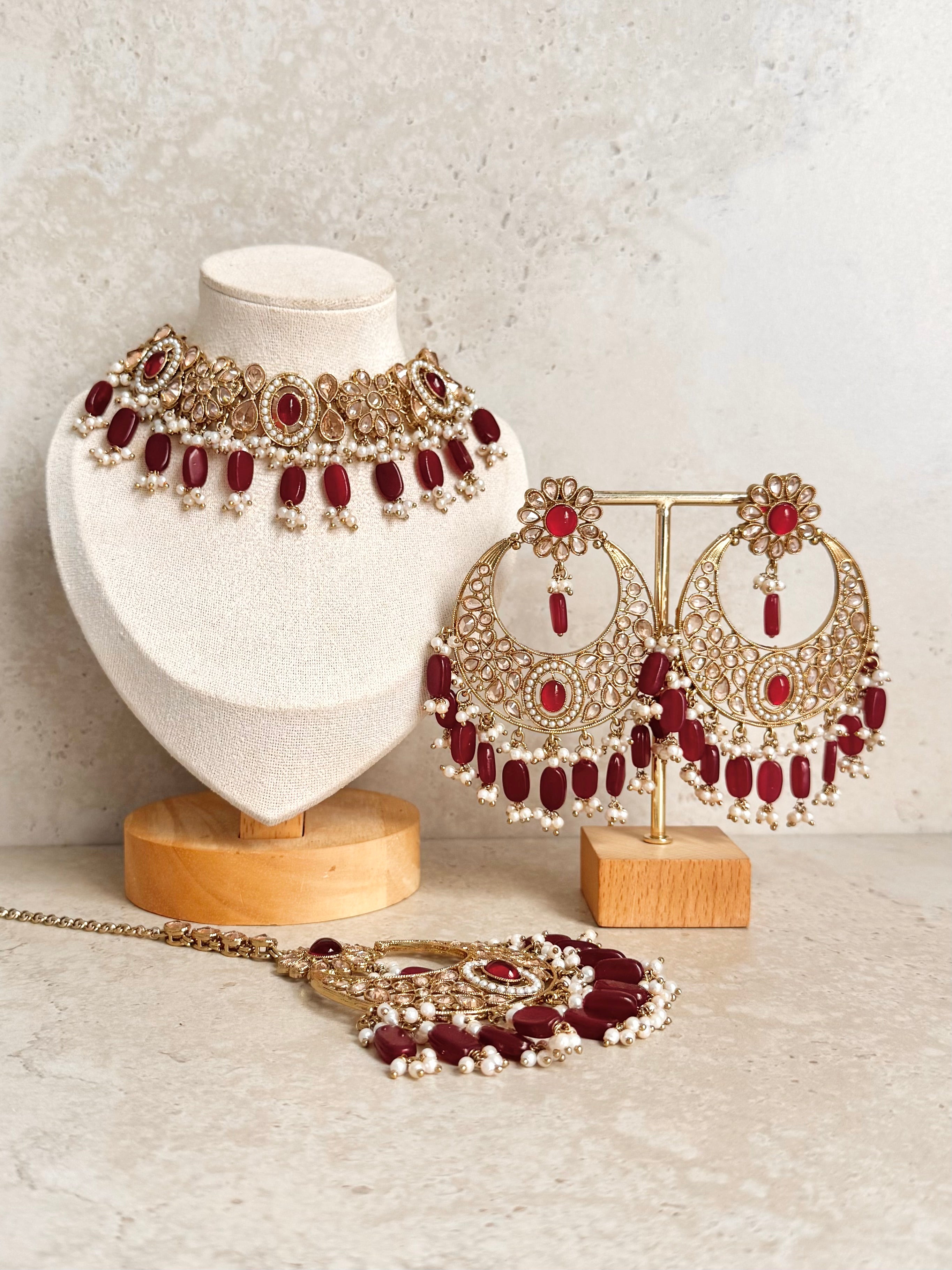 Ayla Necklace Set