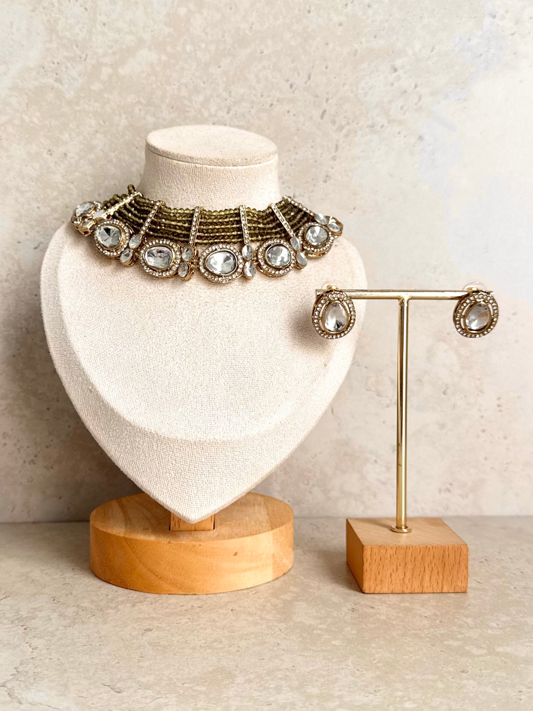 Nabila Necklace Set