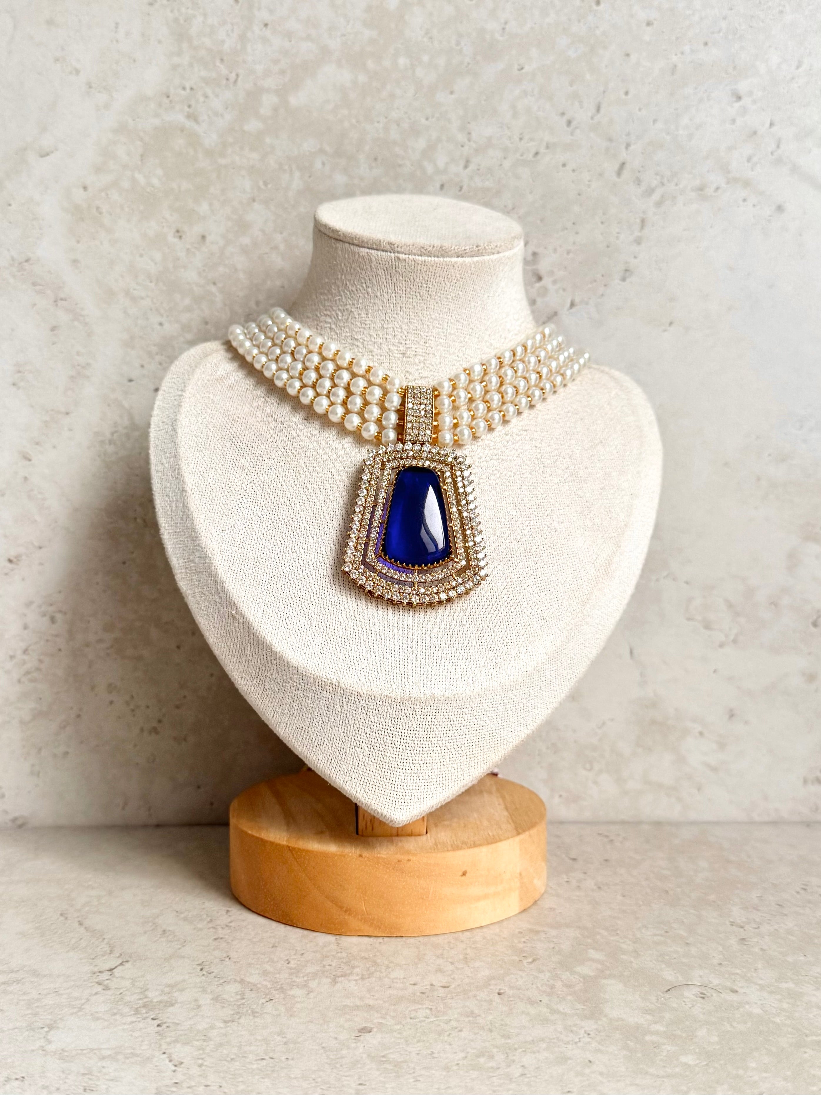 Noor Necklace Set