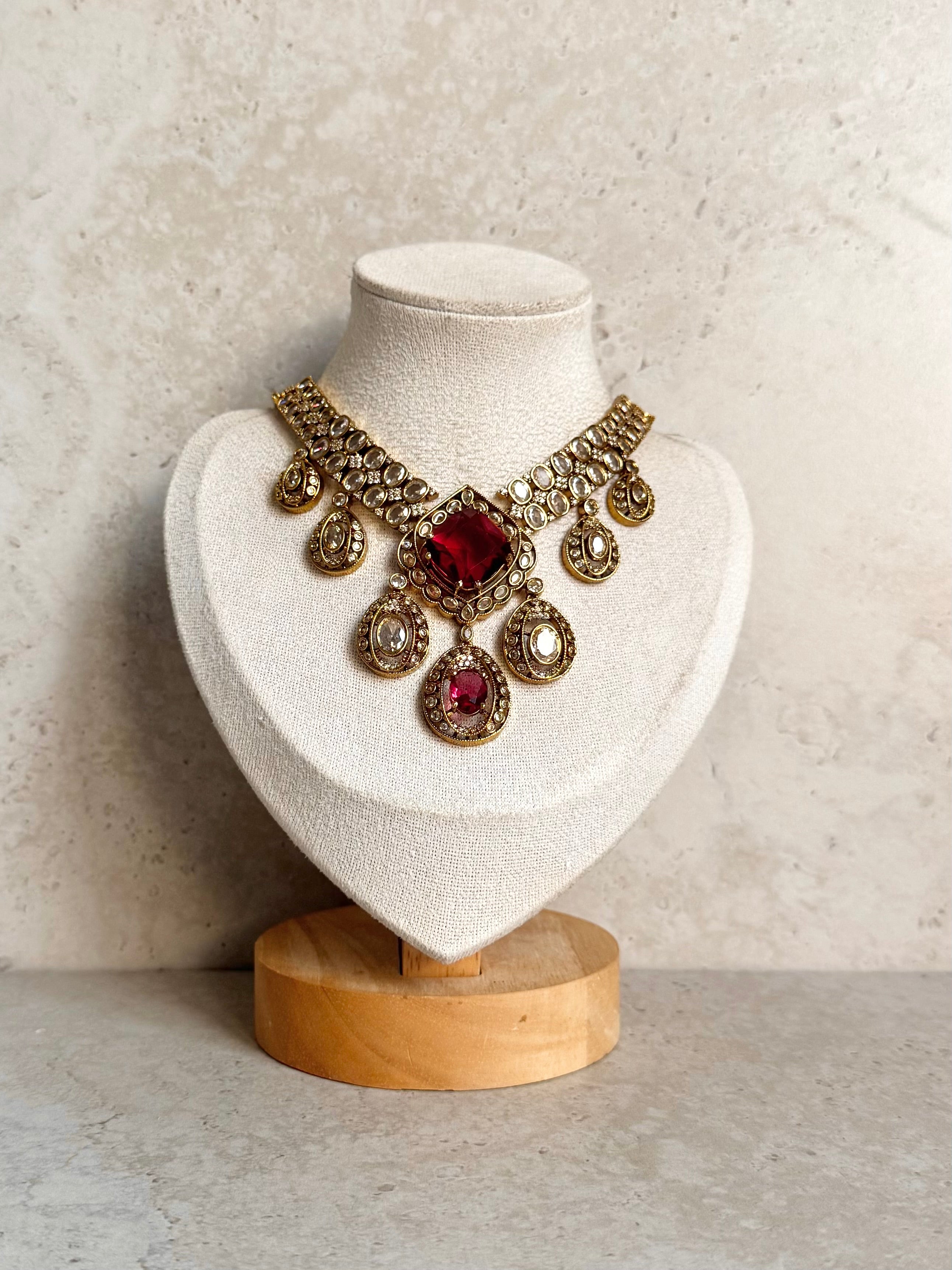Malika Necklace Set