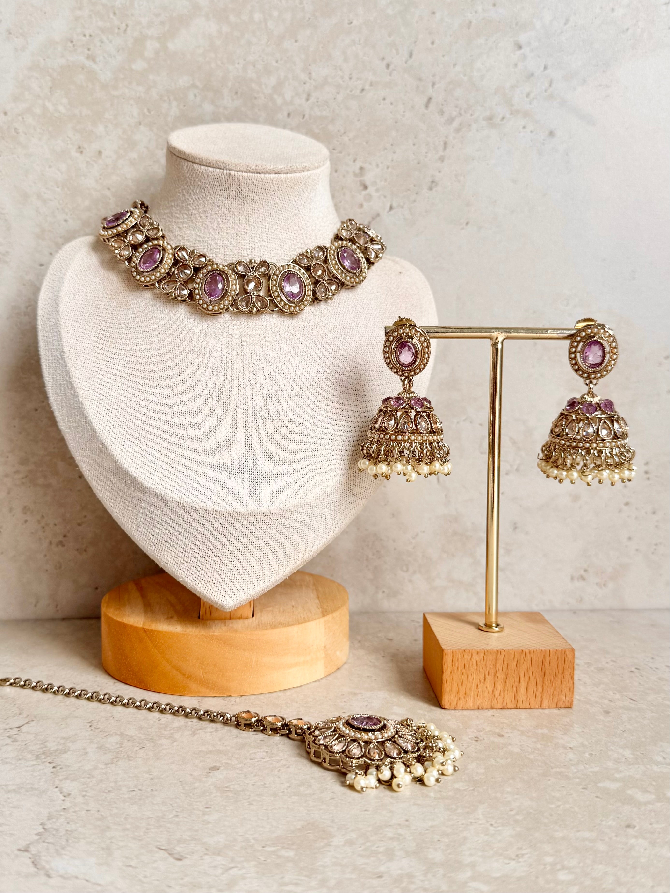 Jaspreet Necklace Set