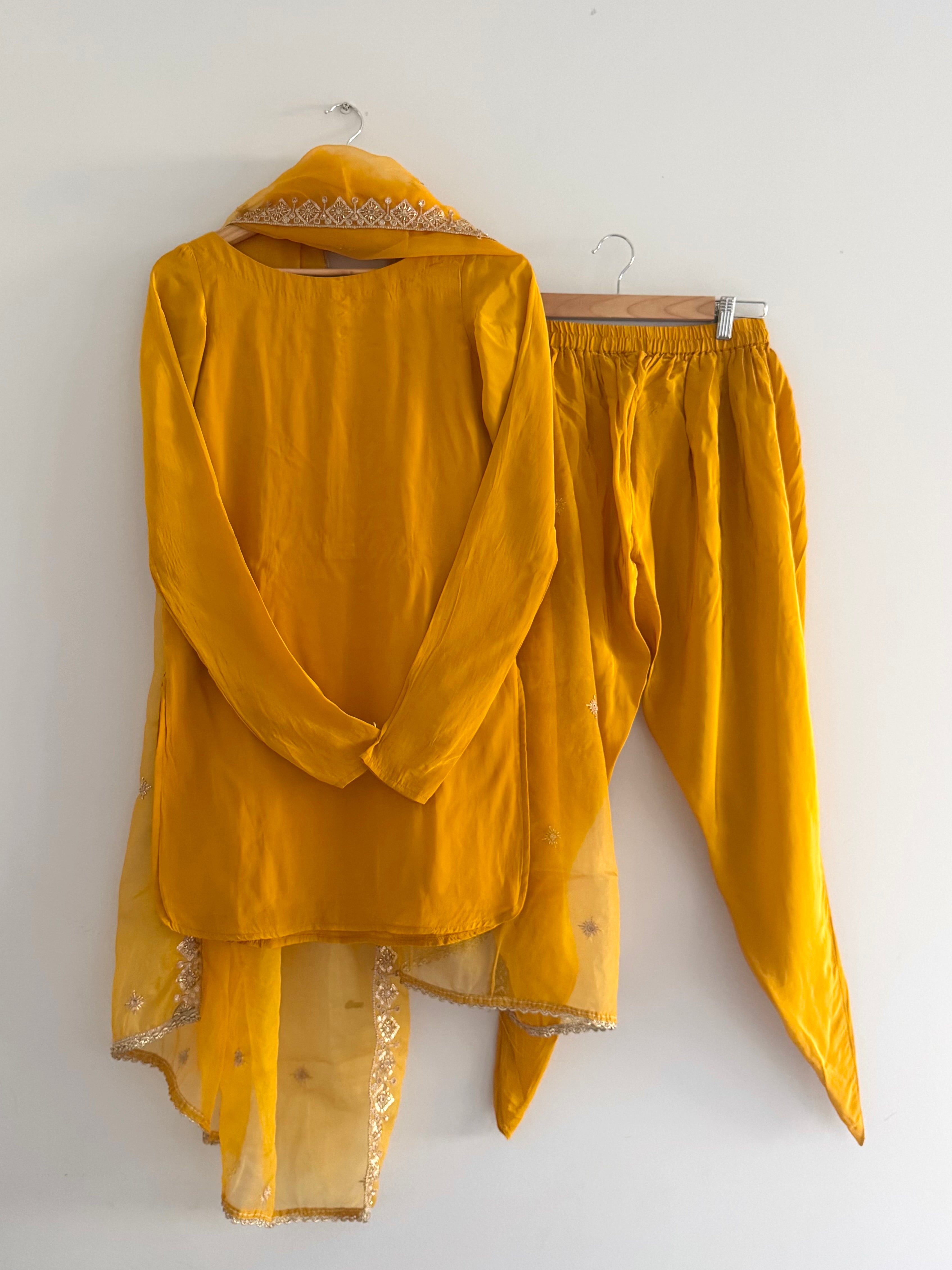 Raman Suit Set