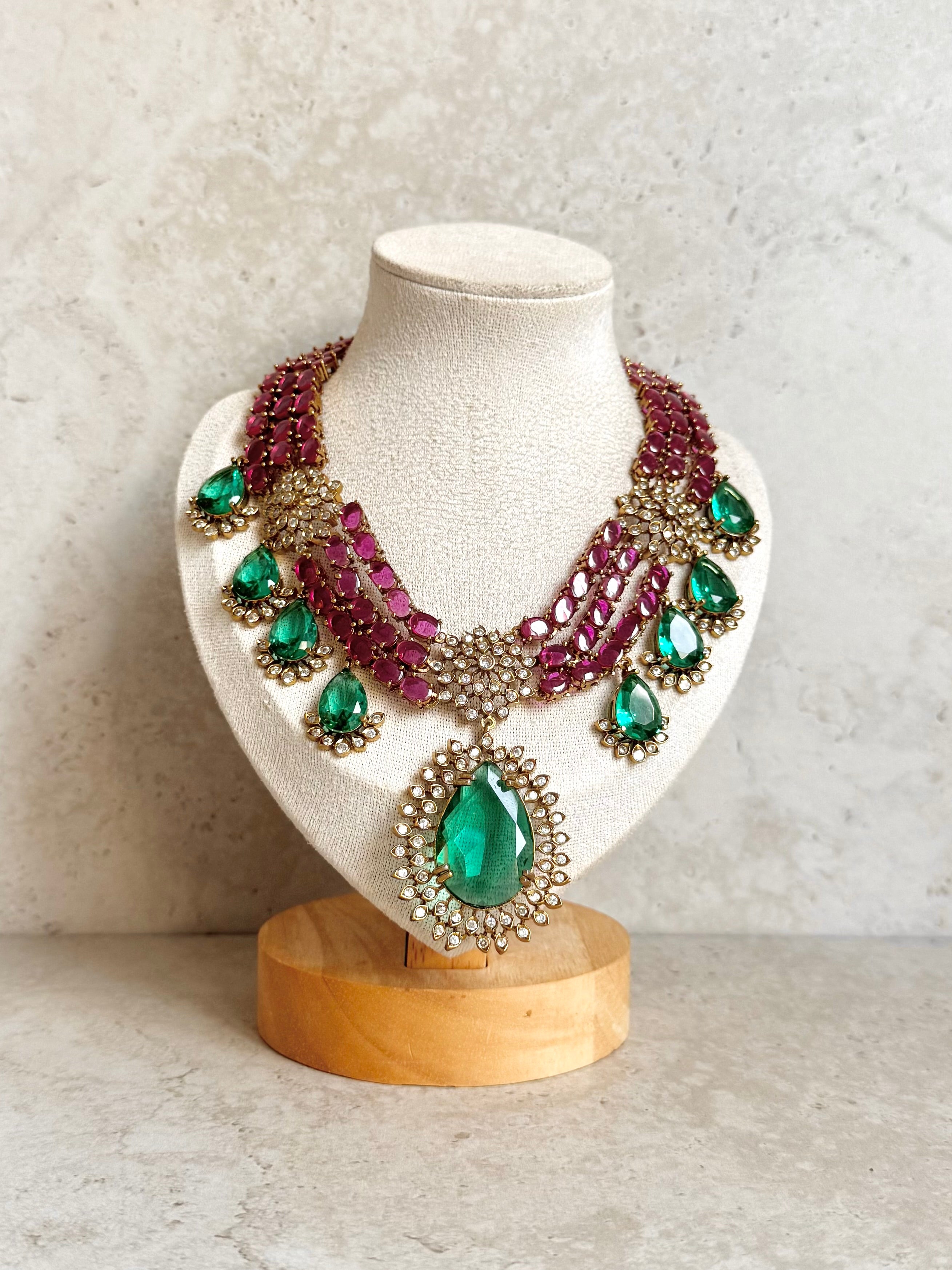 Shagun Necklace Set
