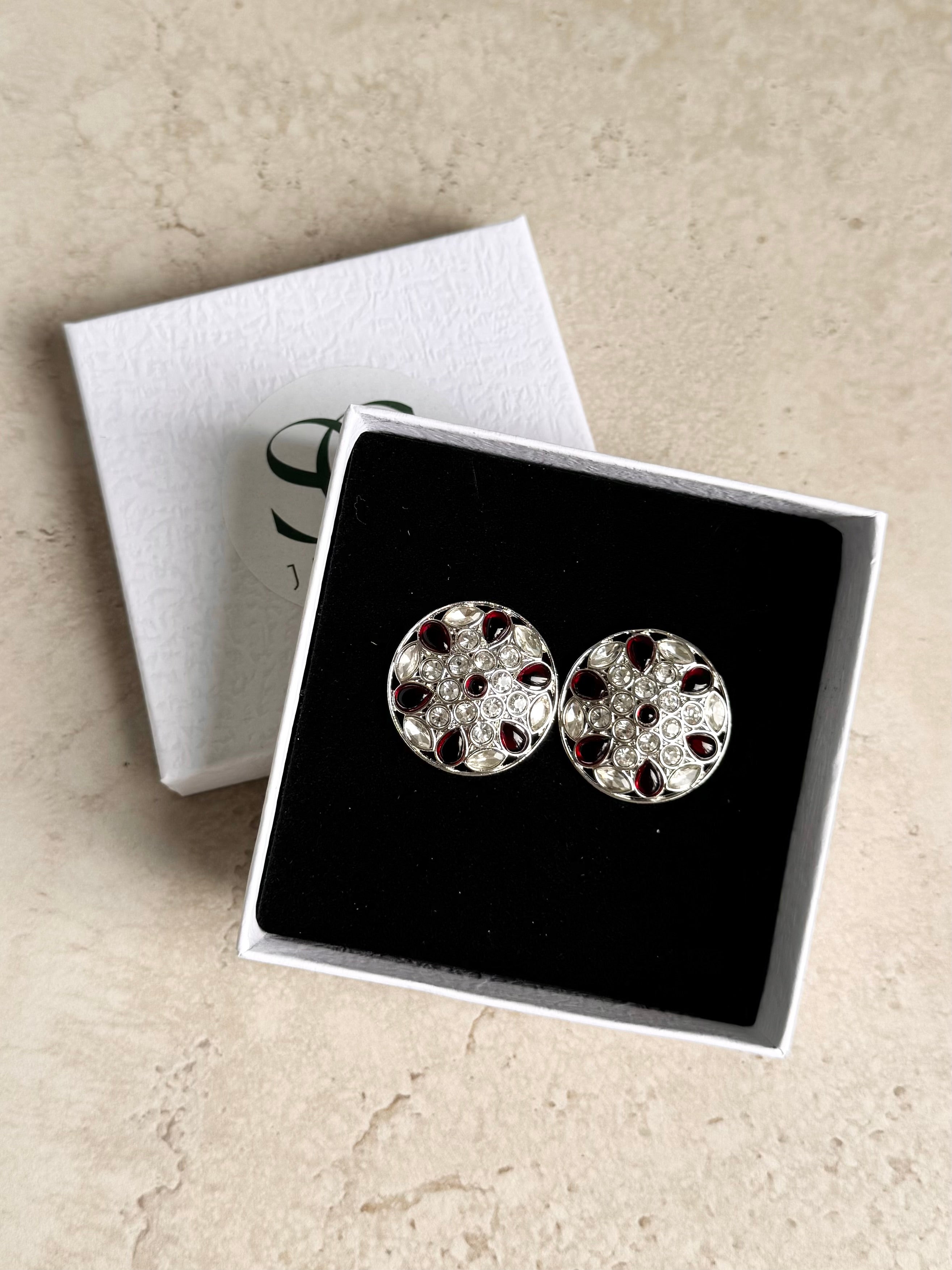 Jot Studs - Gift Box Included