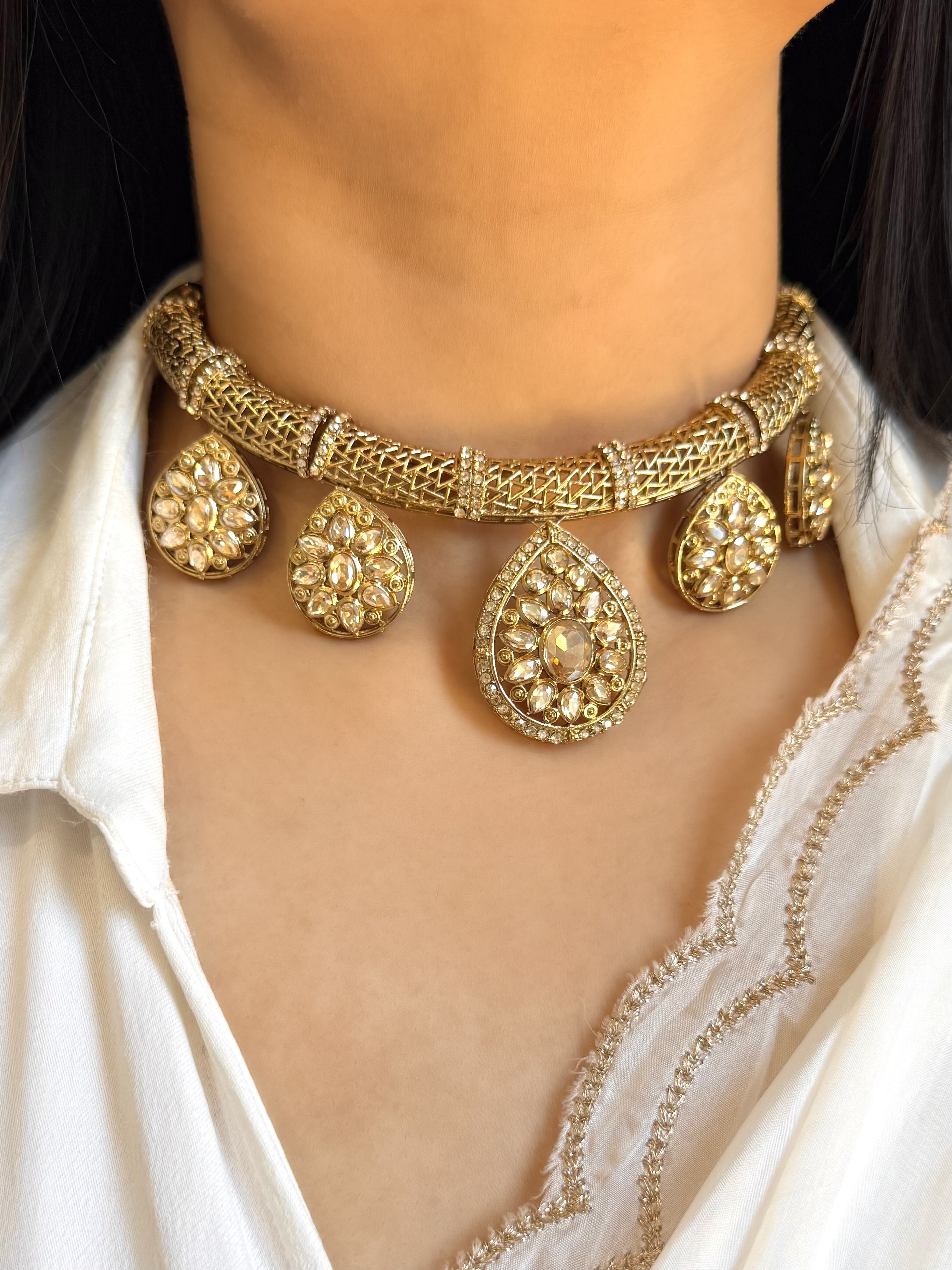 Suhani Necklace Set