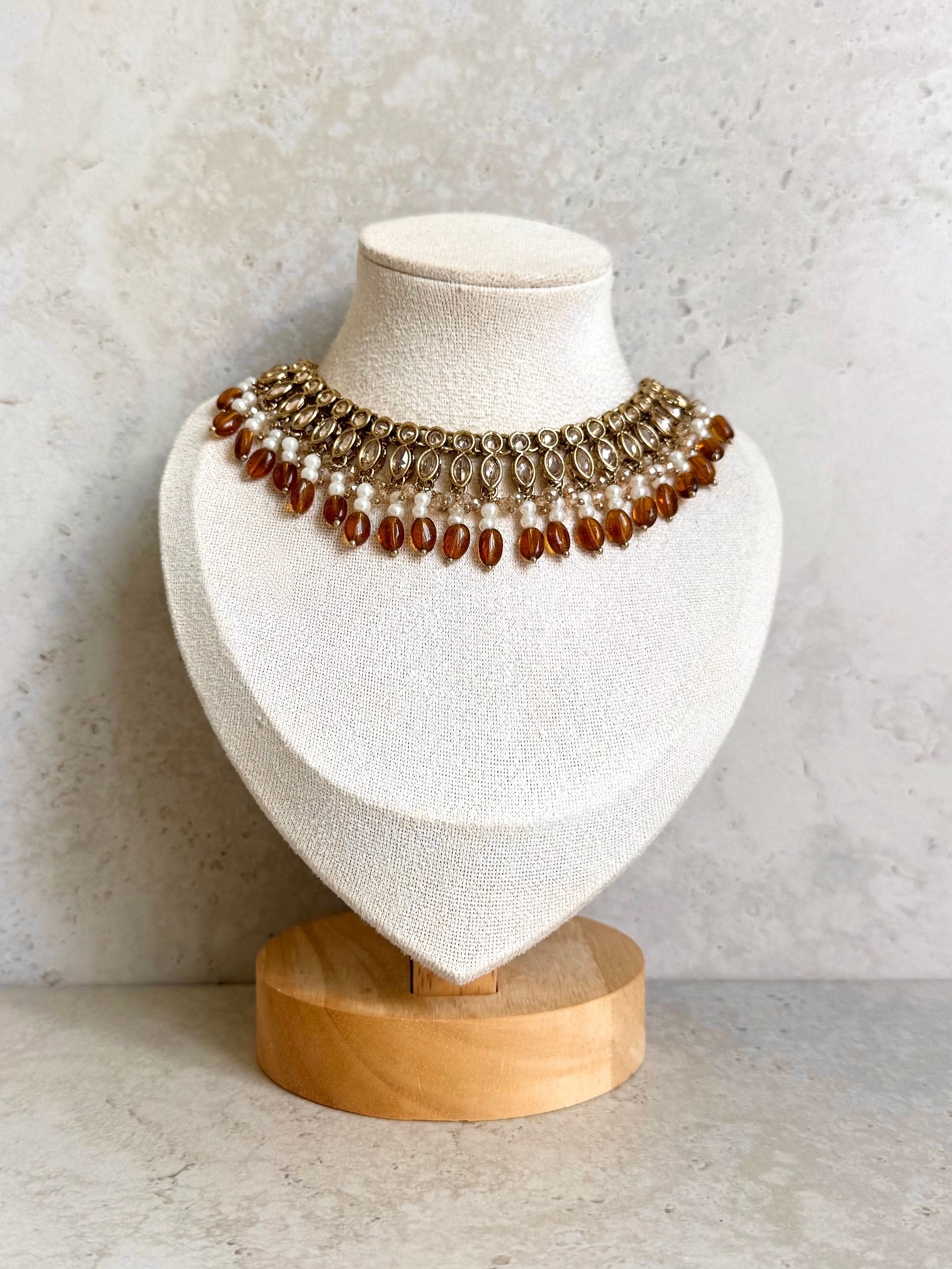 Rishika Necklace Set