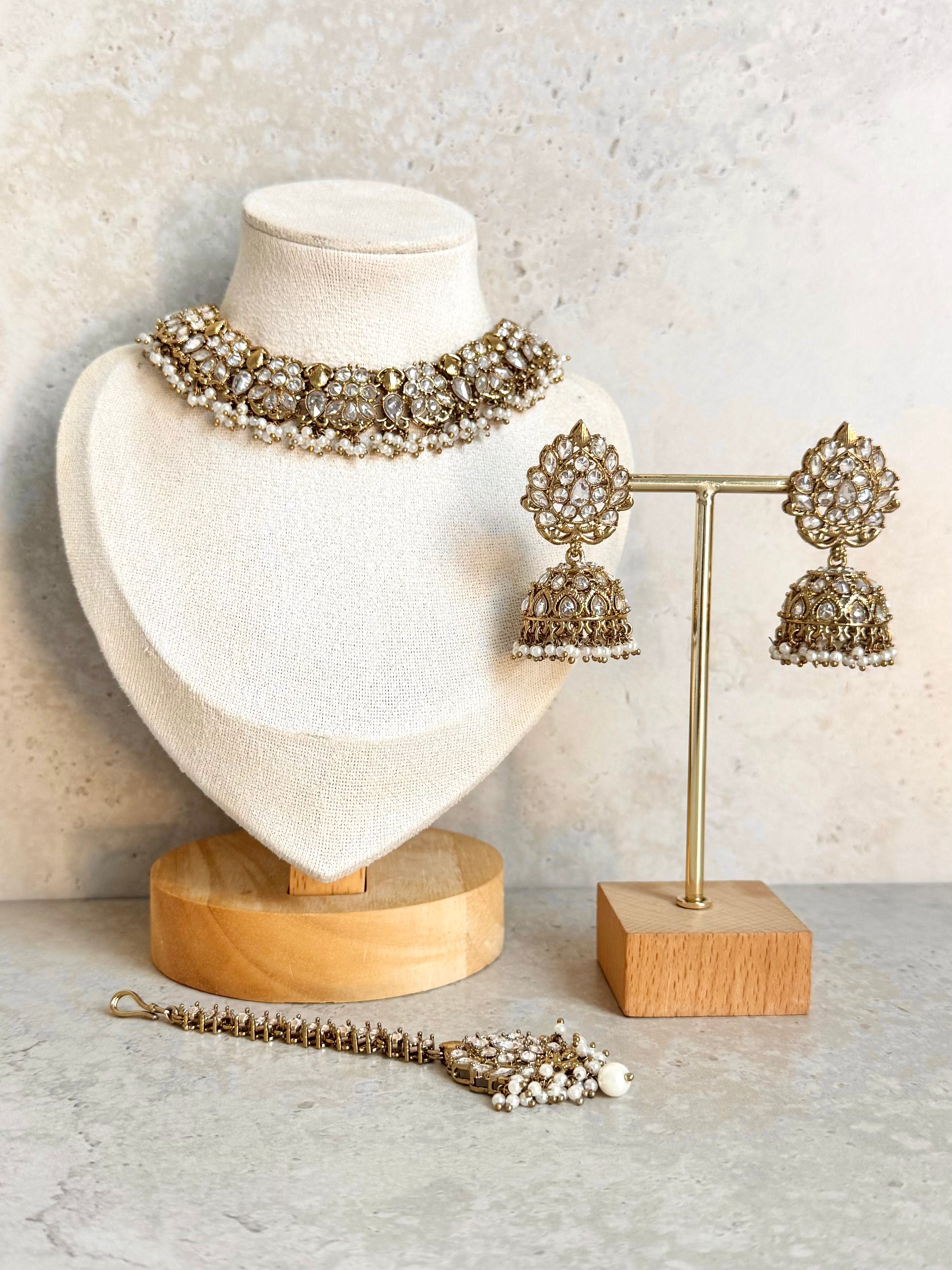 Sabeen Neckkace Set