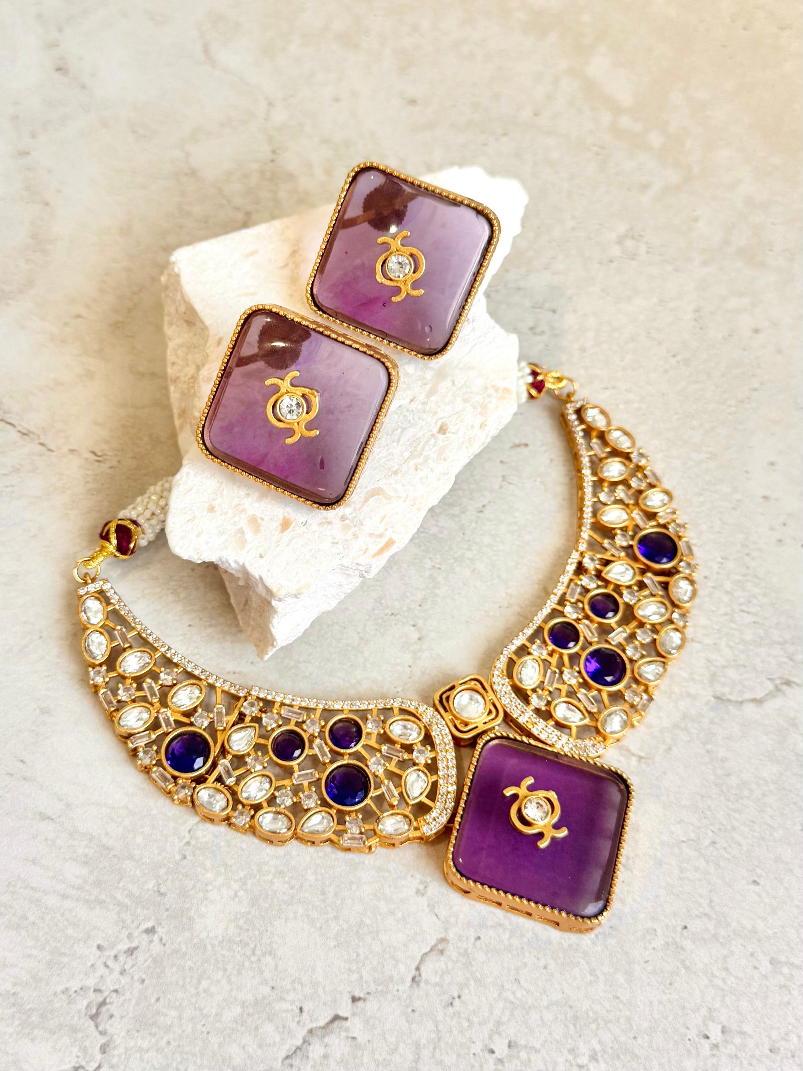Azra Necklace Set