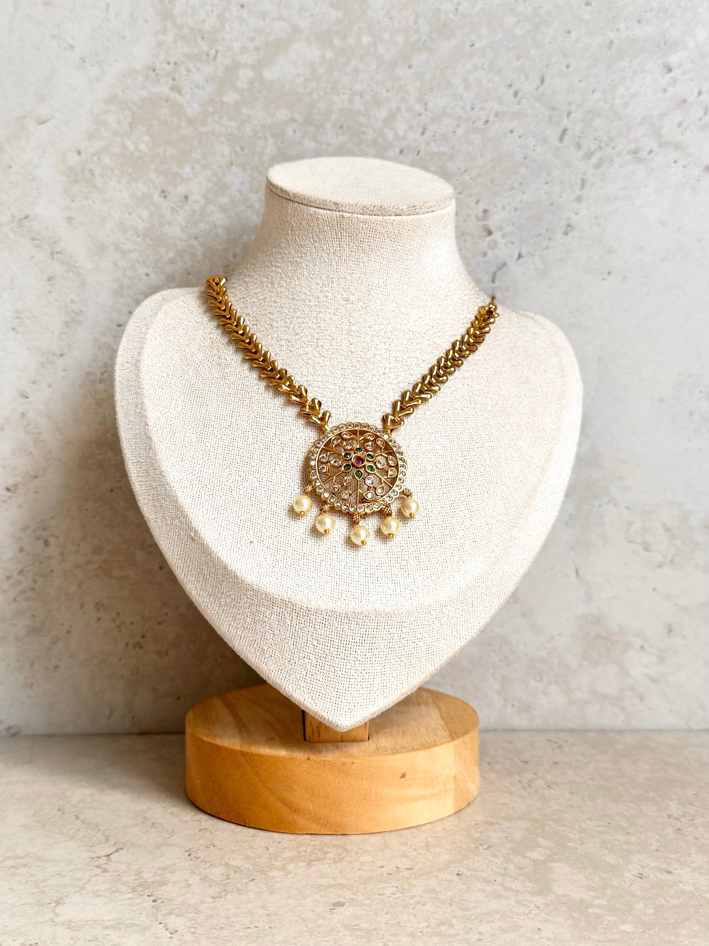 Garima Necklace Set