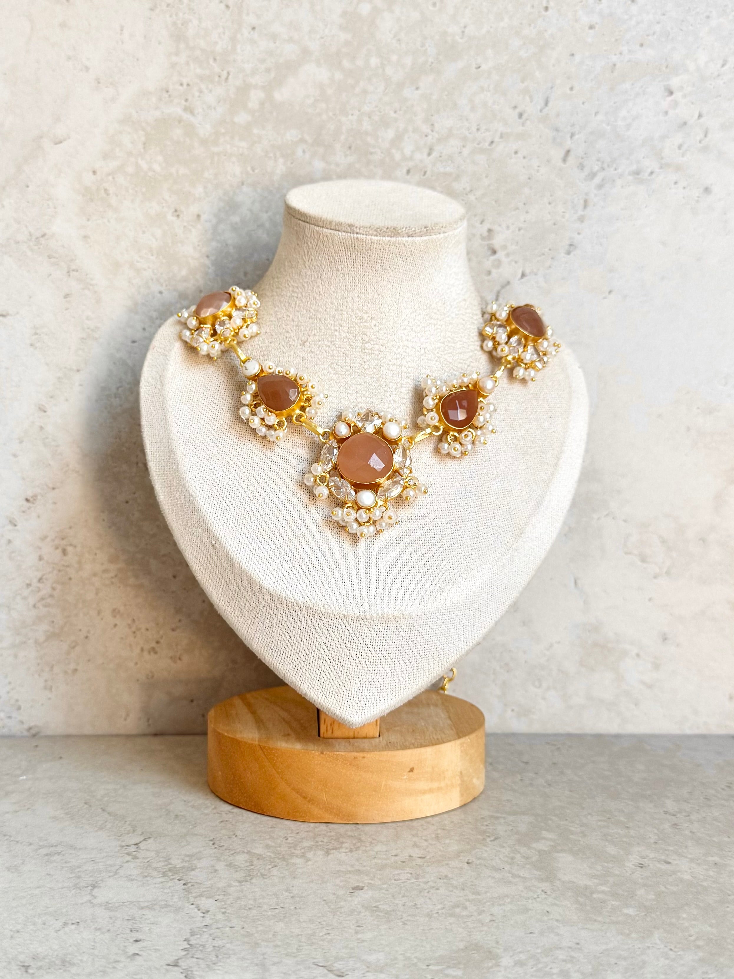 Amina Necklace Set