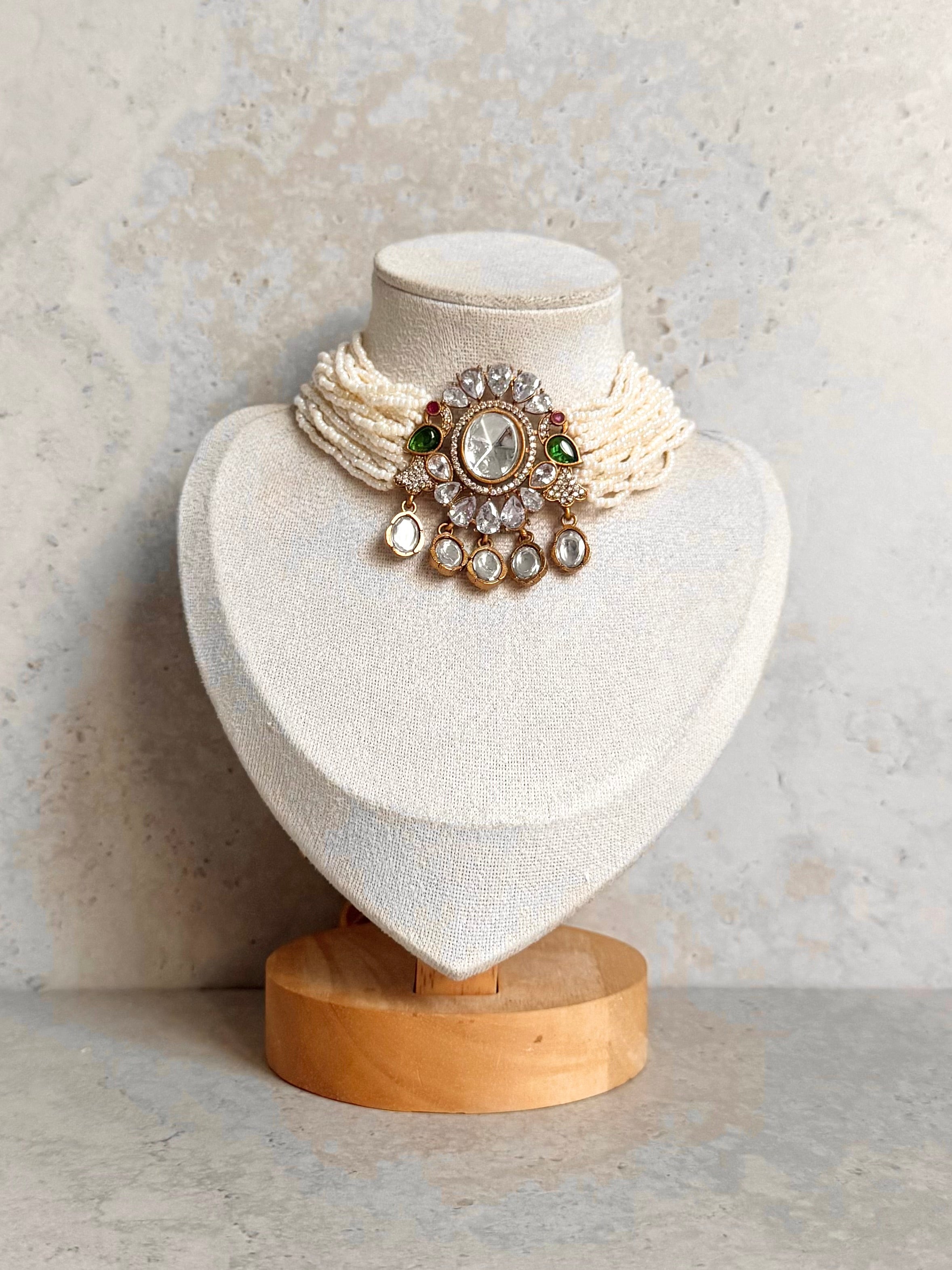 Ridhi Necklace Set