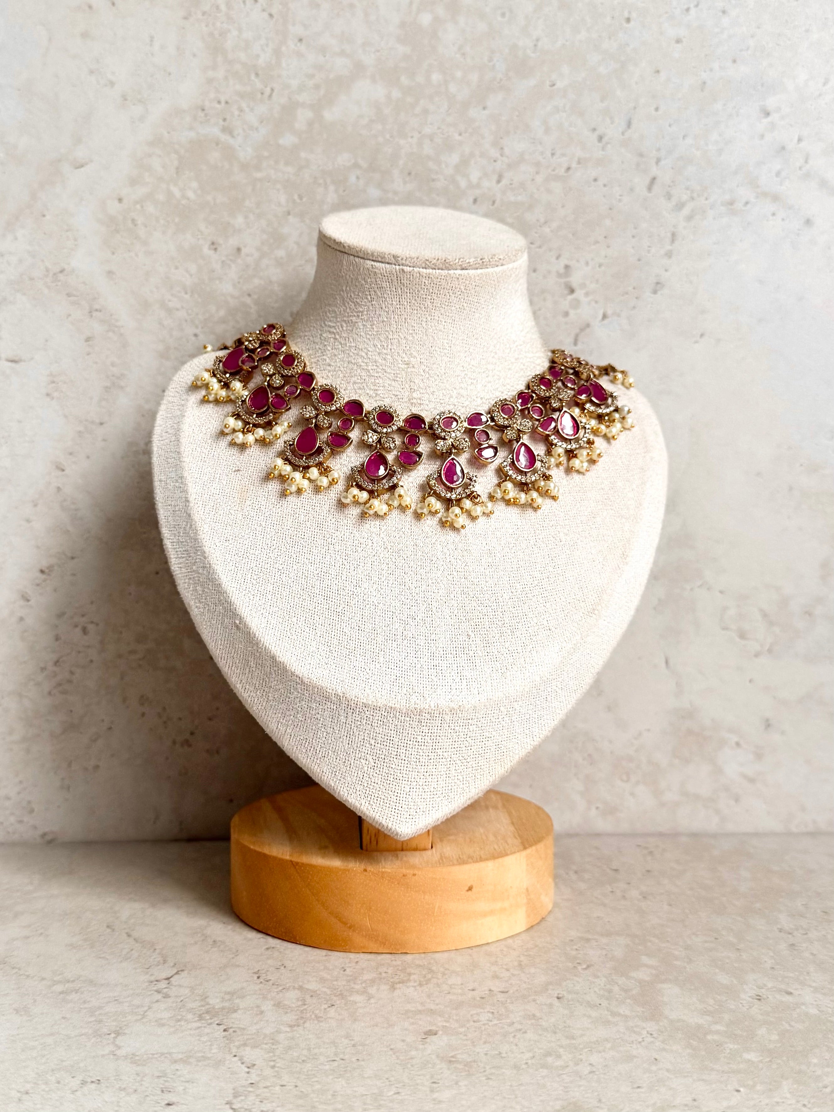 Deepika Necklace Set