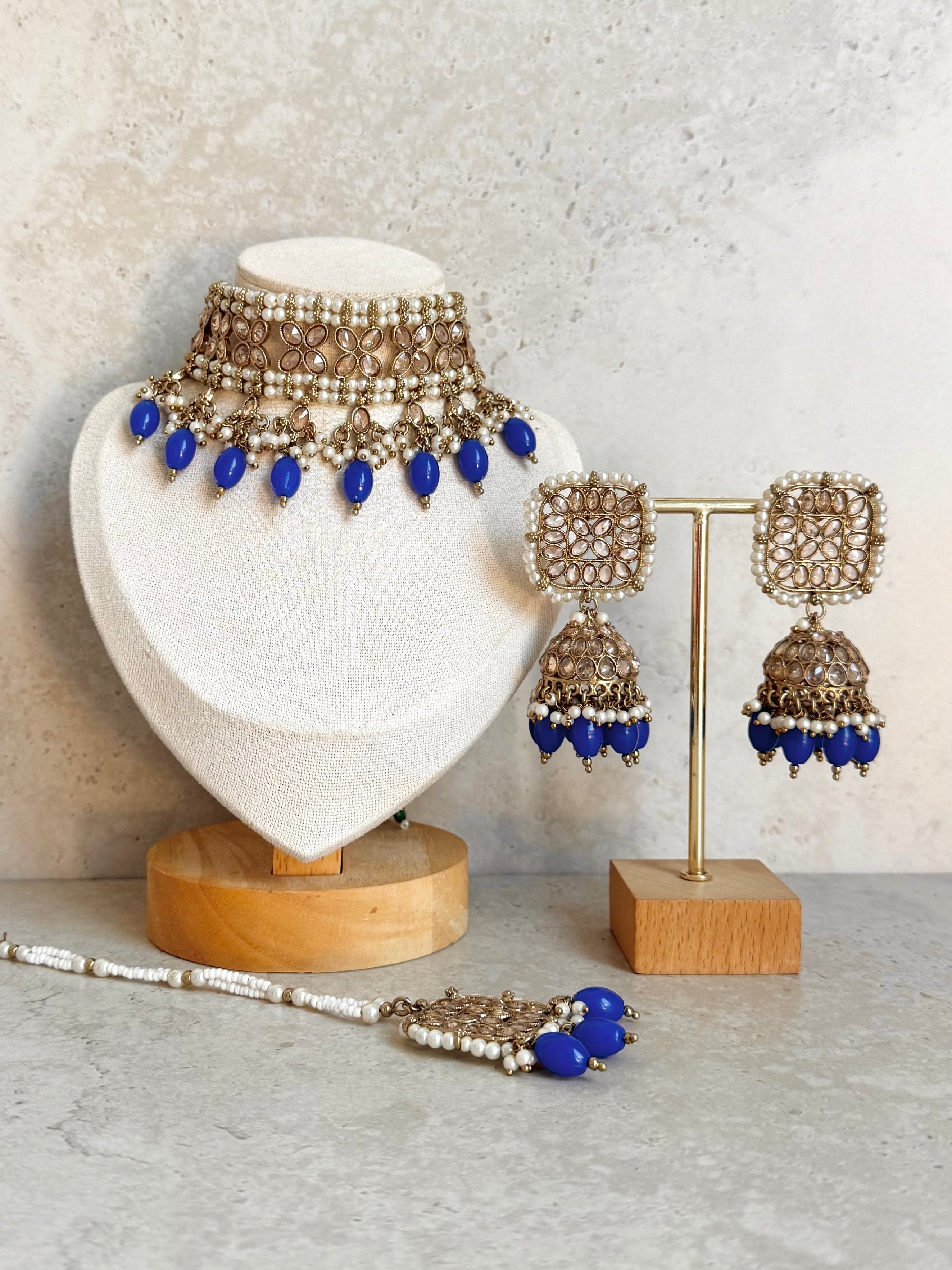 Amreen Necklace Set