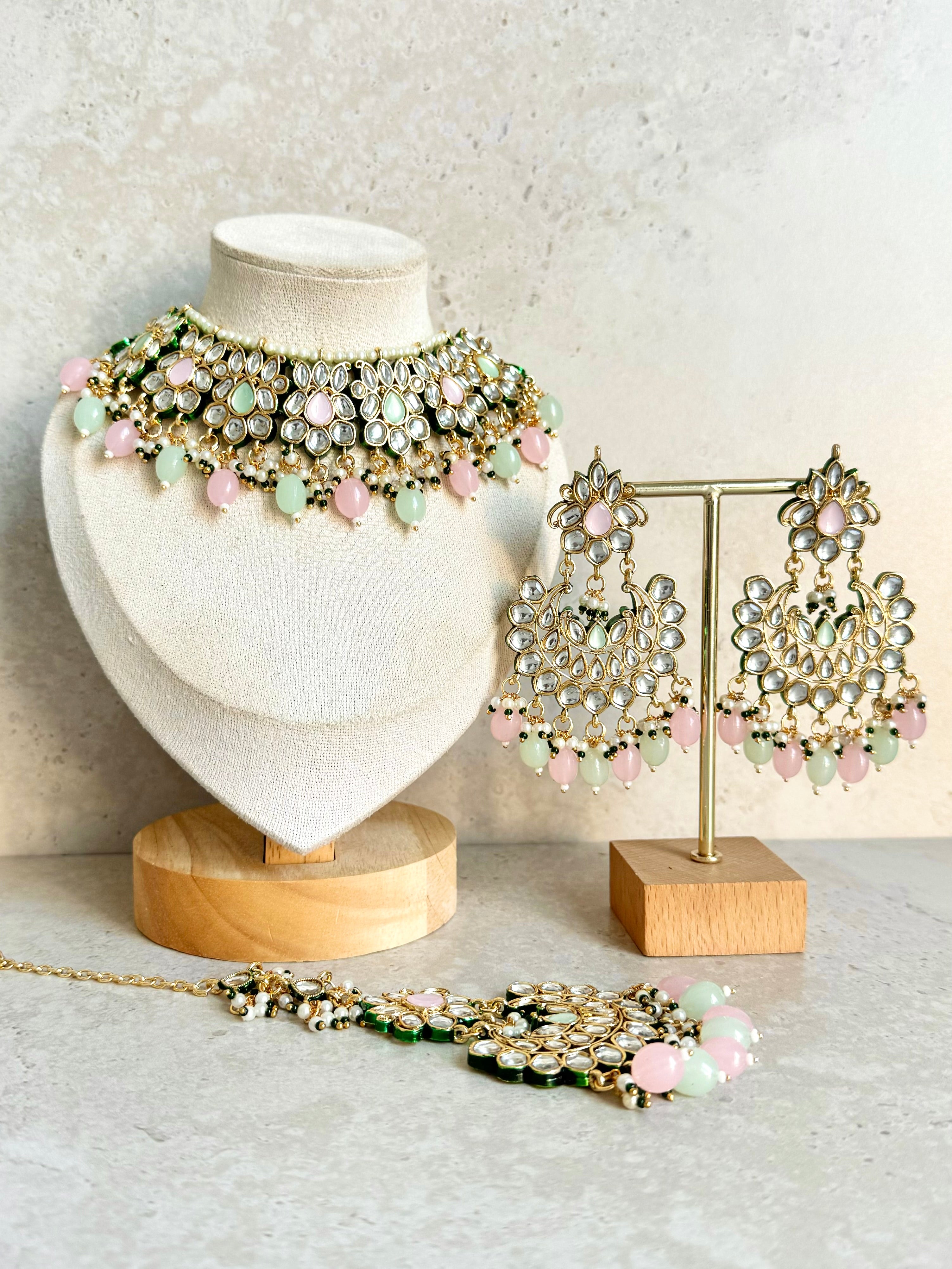 Ruksar Necklace Set