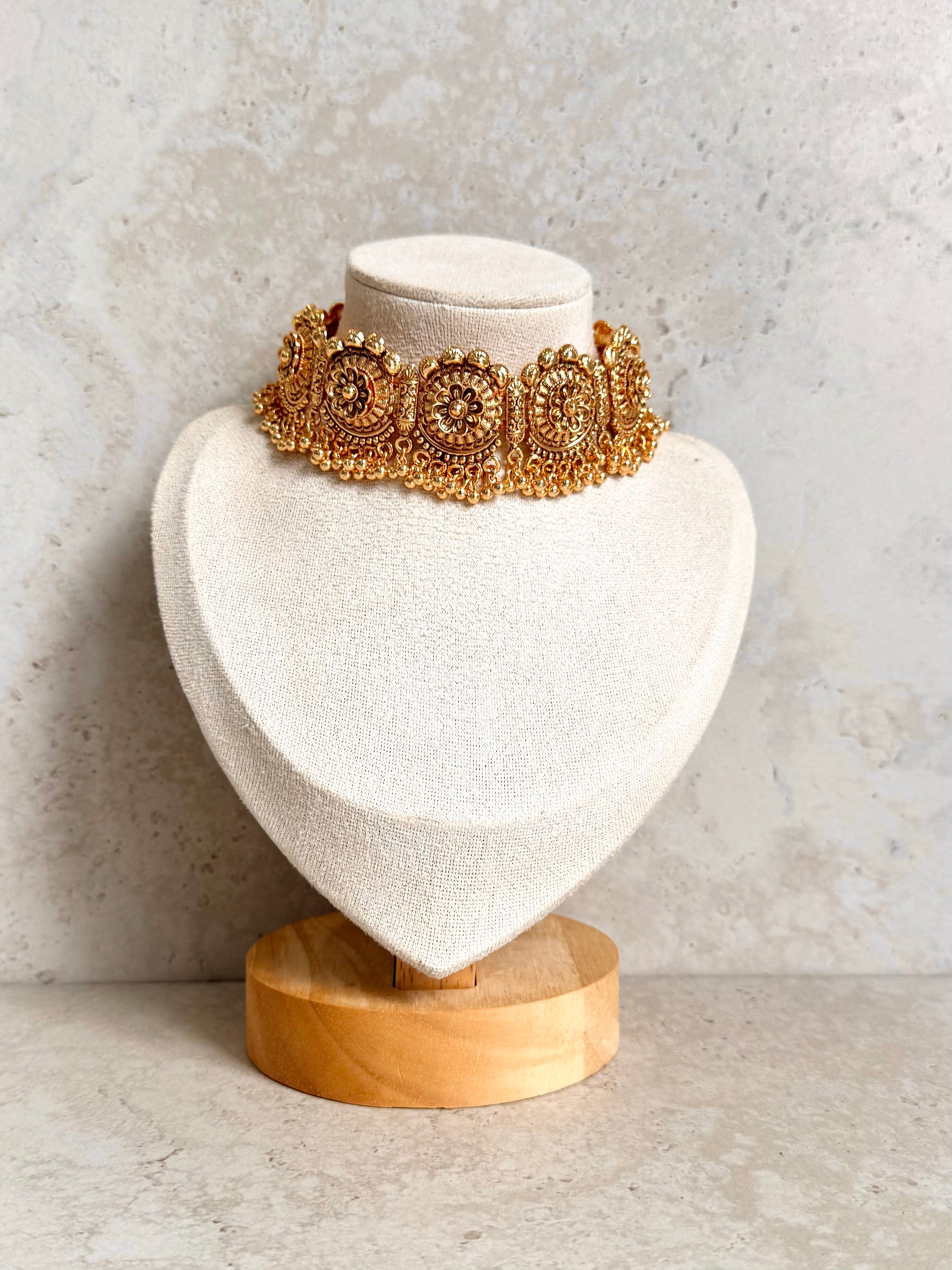 Reet Necklace Set