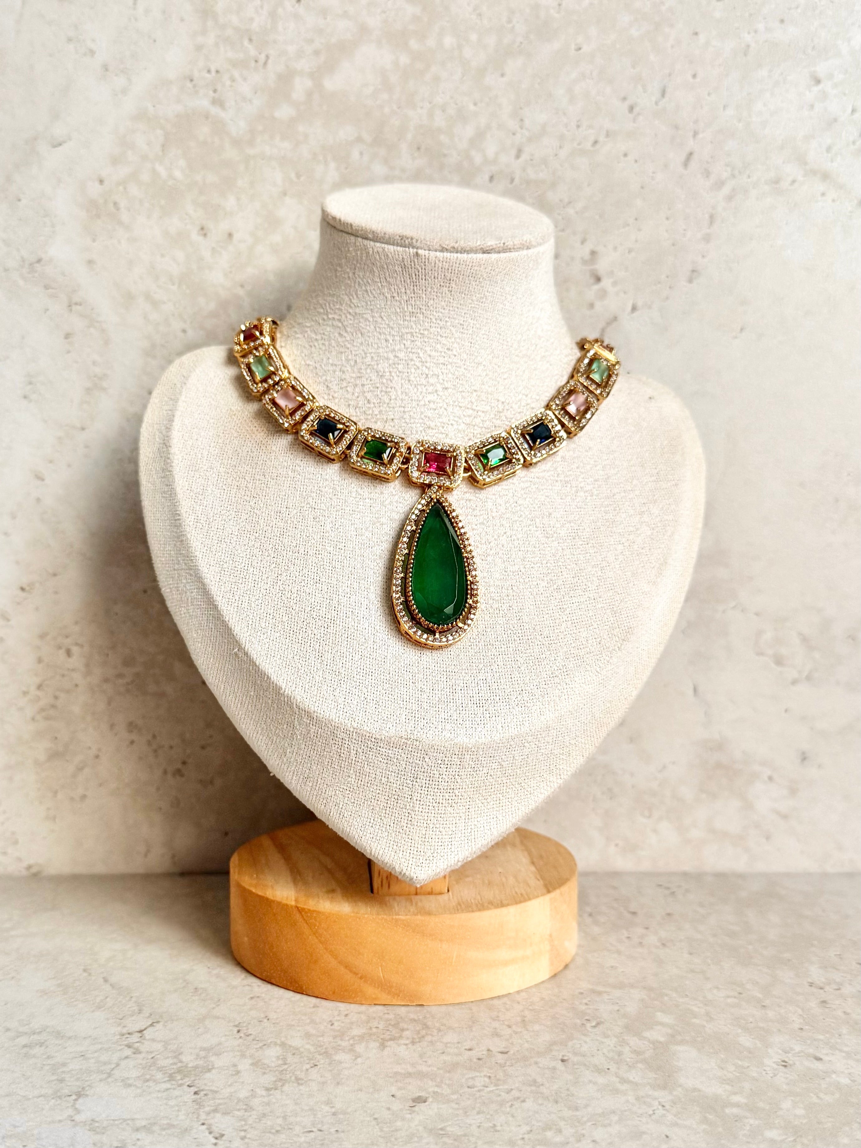Kanika Necklace Set