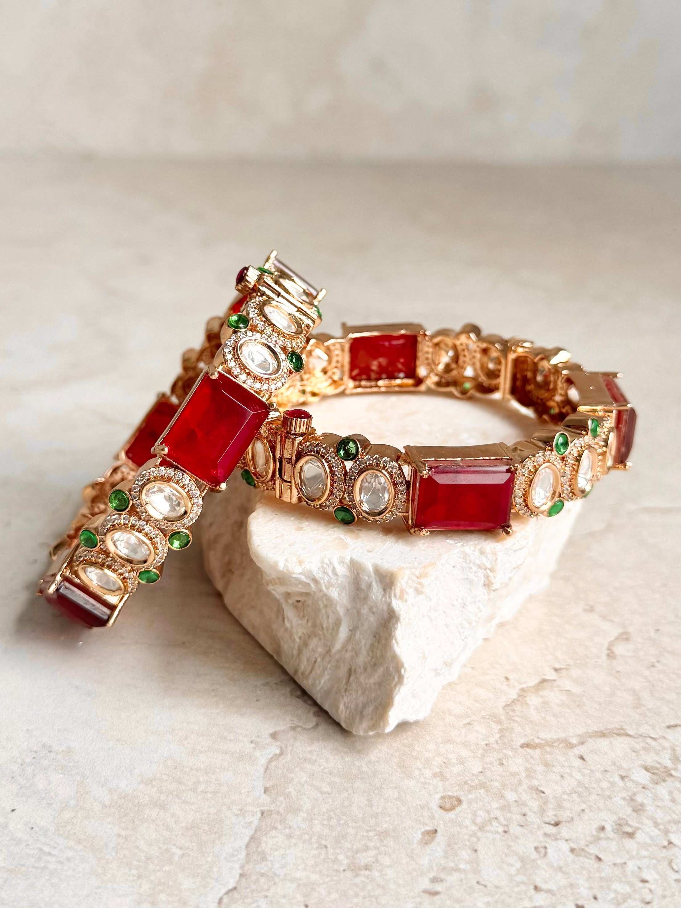 Ruhani Bangles