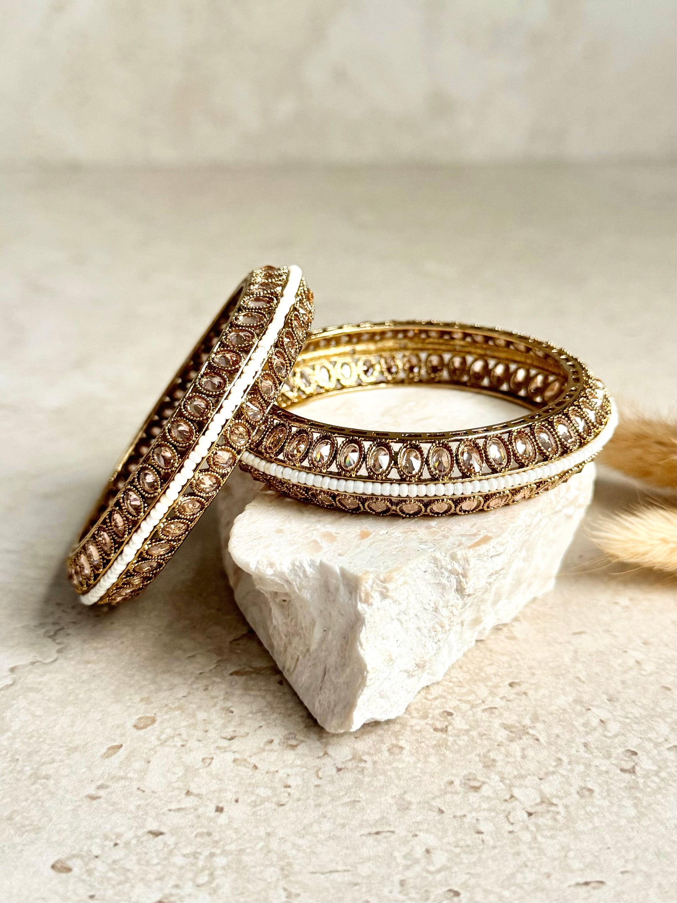 Maha Bangles