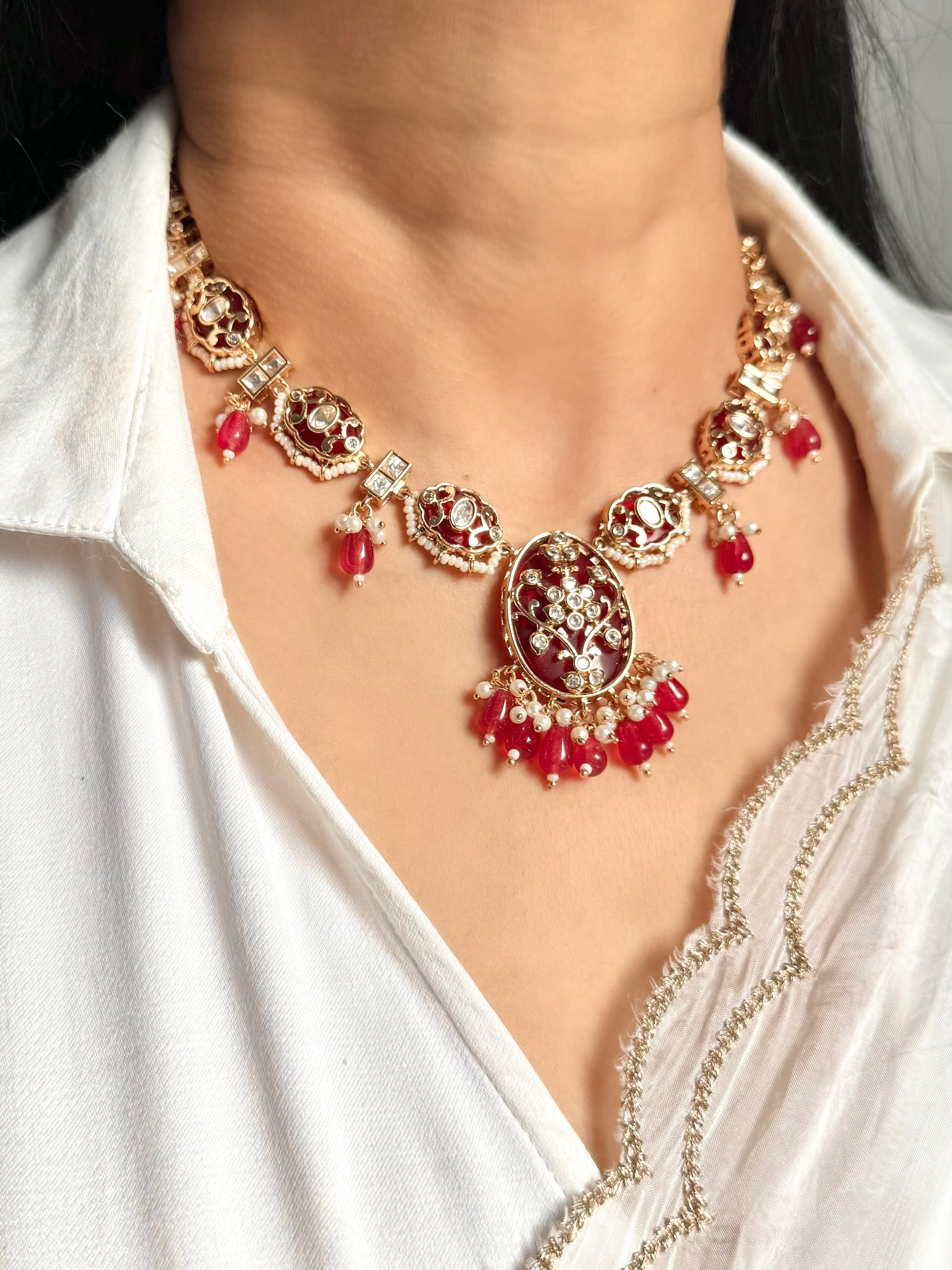 Ayesha Necklace Set