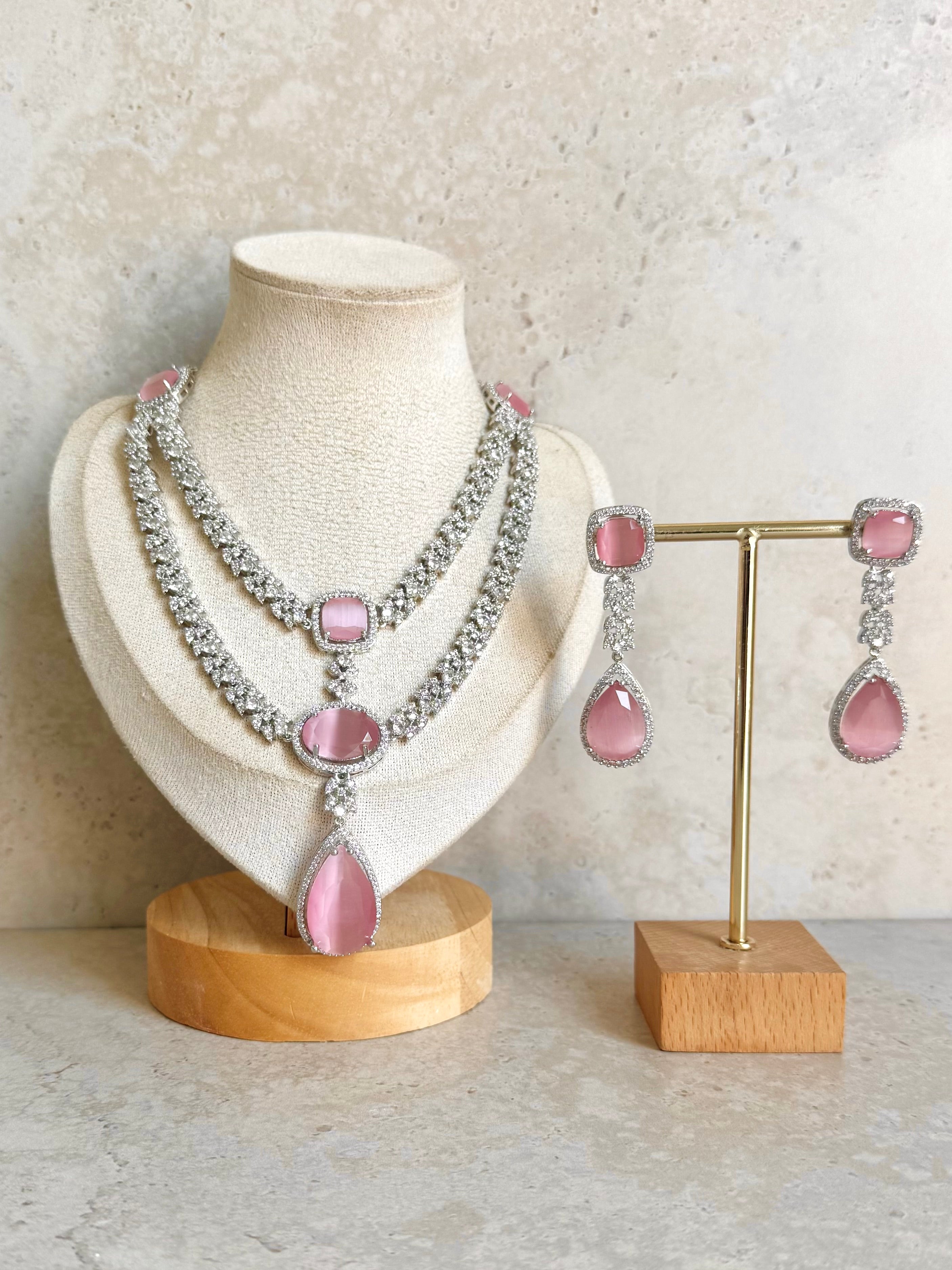 Sarah Necklace Set