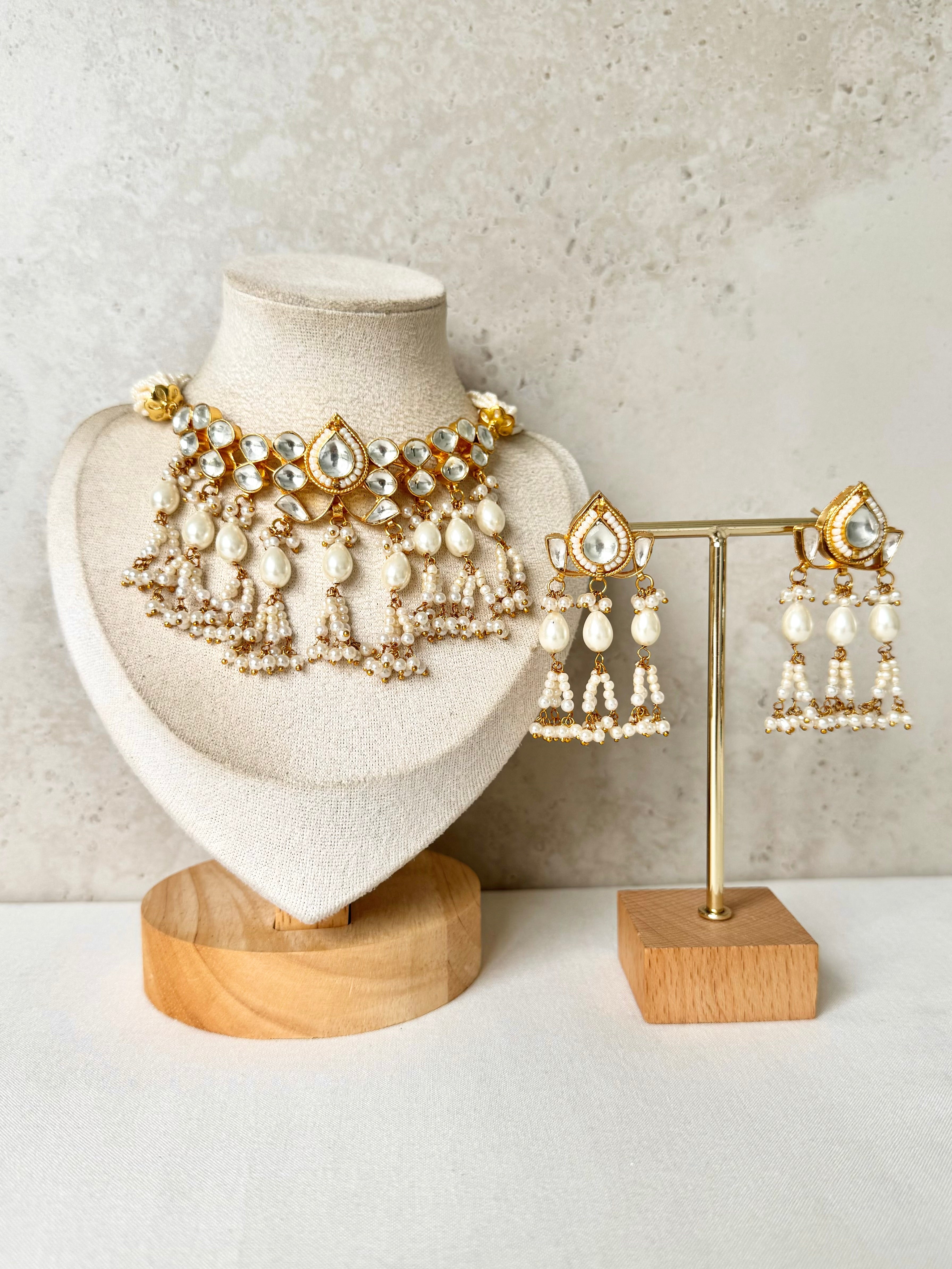 Dilpreet Necklace Set