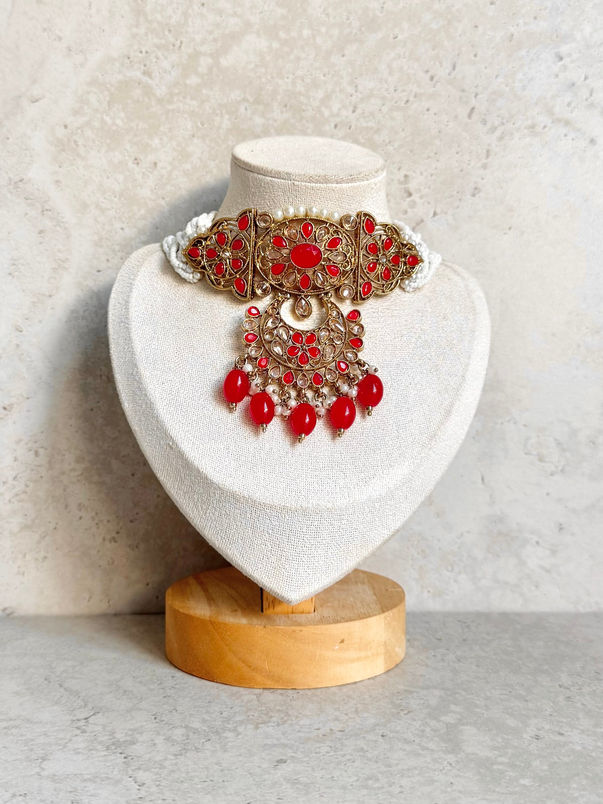 Afrin Necklace Set