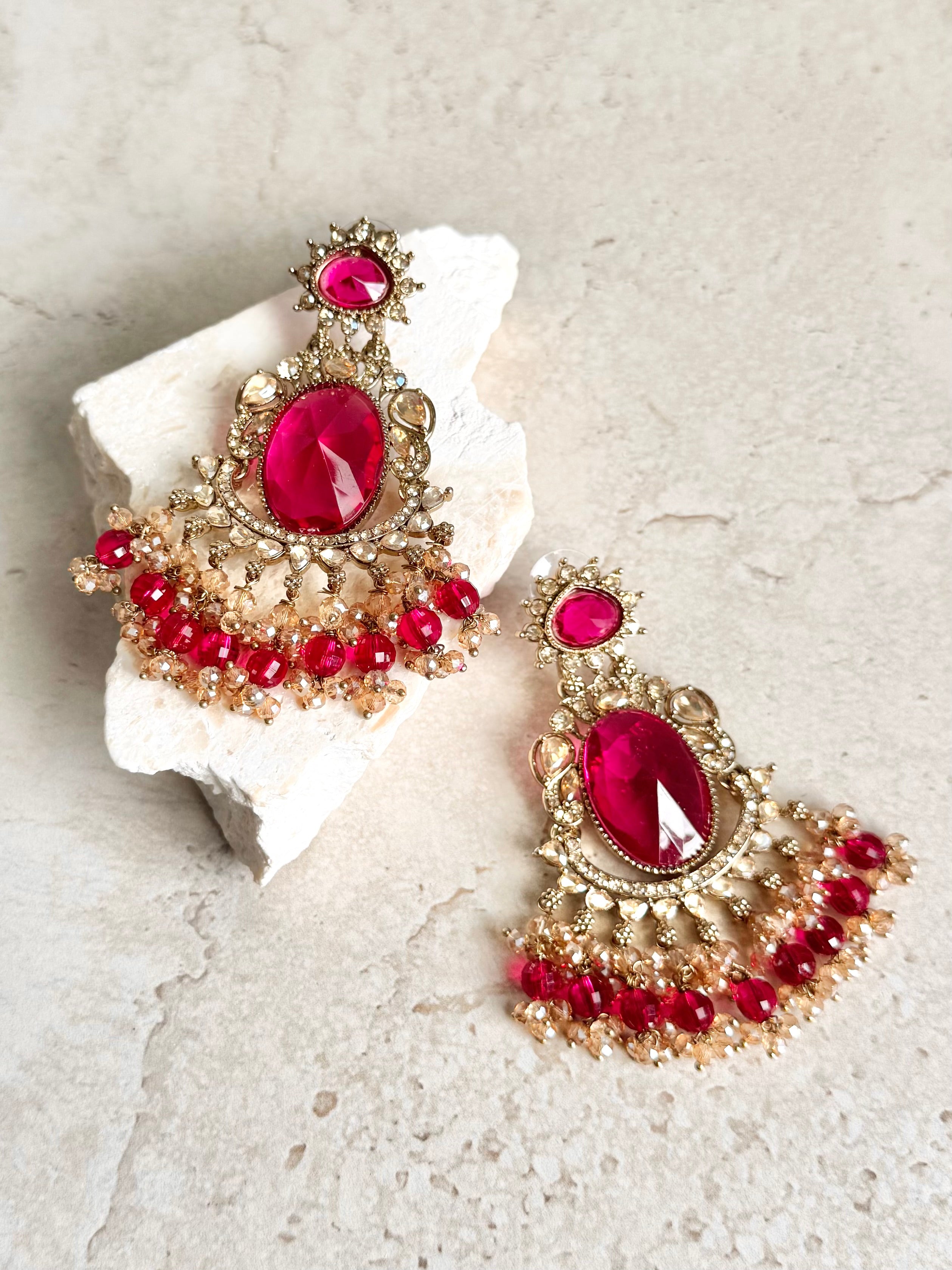 Falak earrings