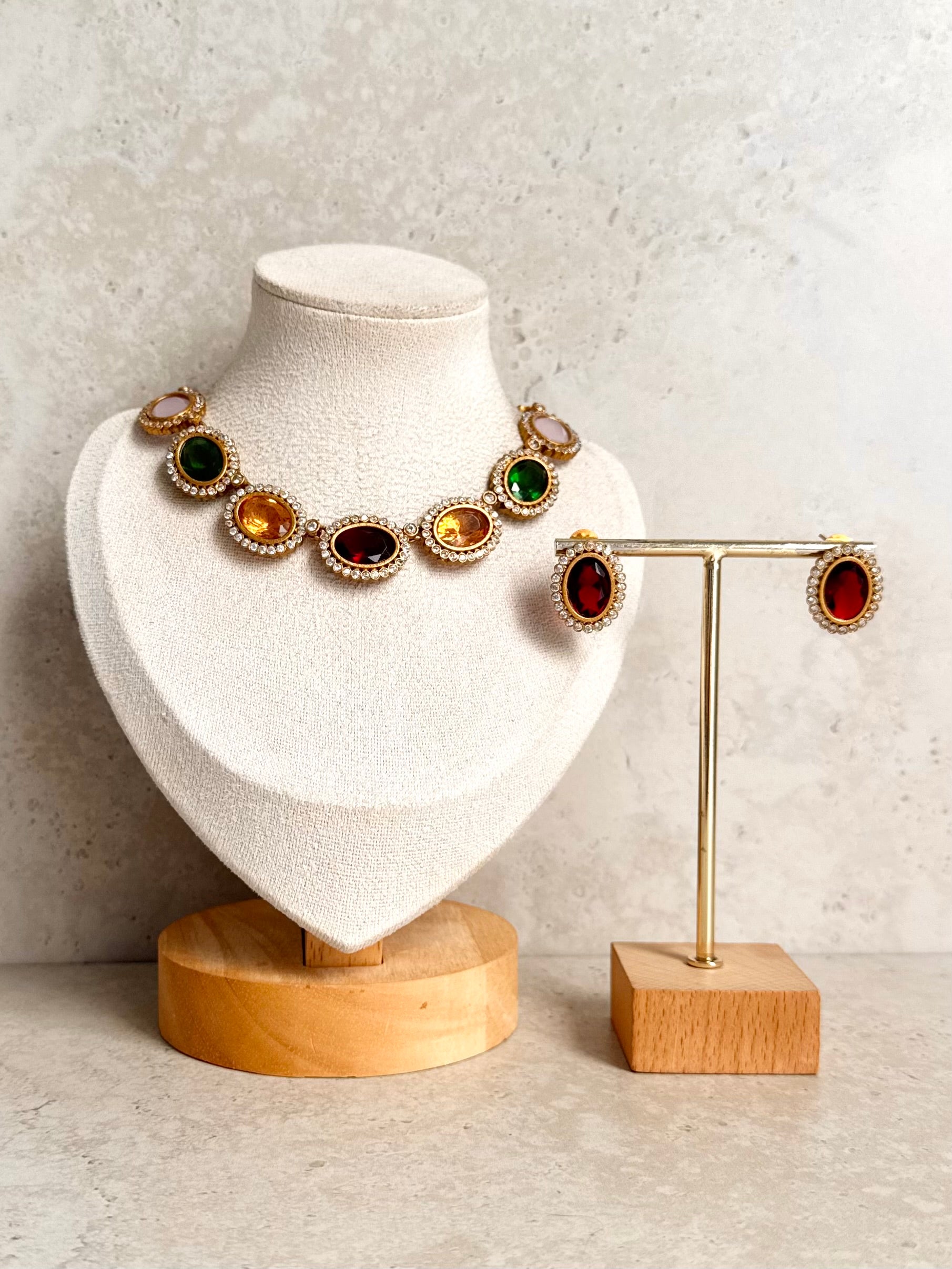 Mahira Necklace Set