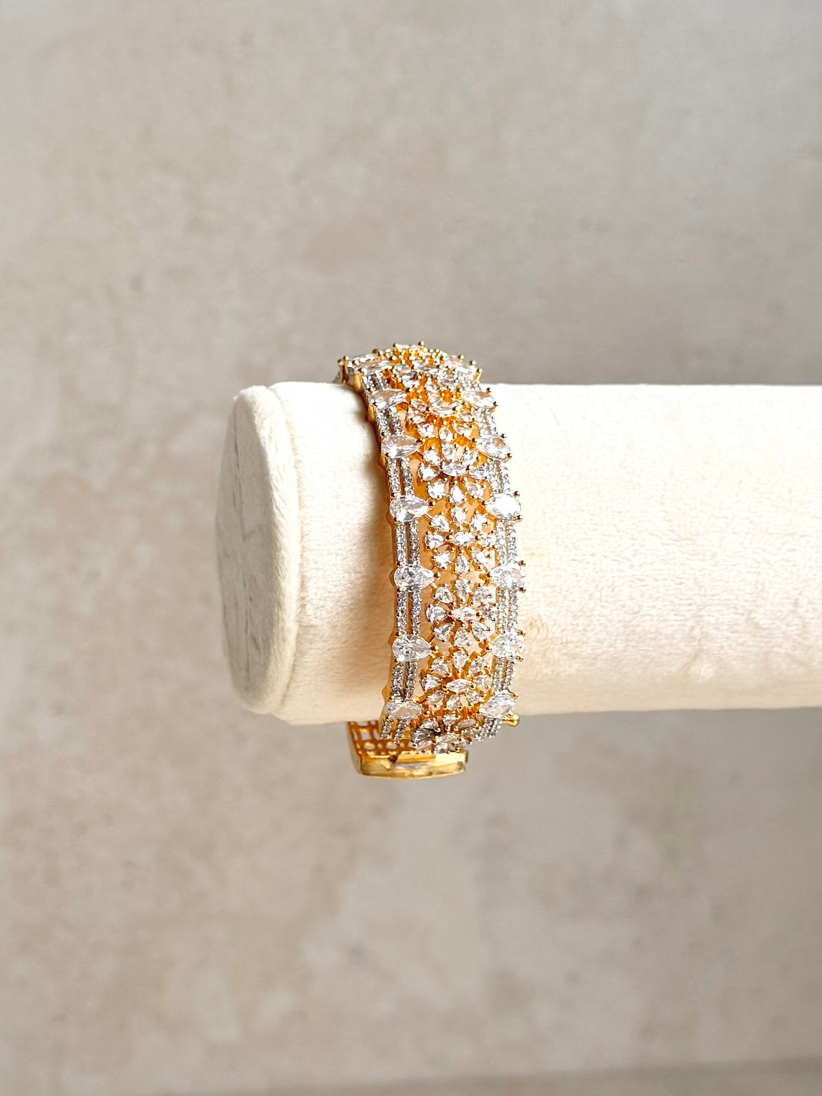 Tania Bangle