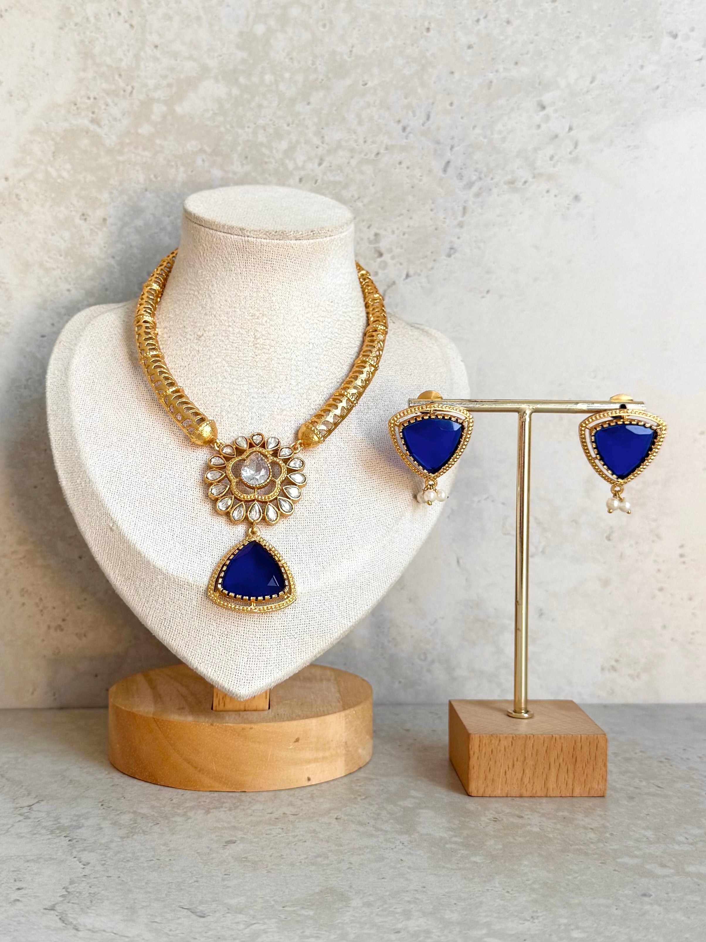 Ashwita Necklace Set