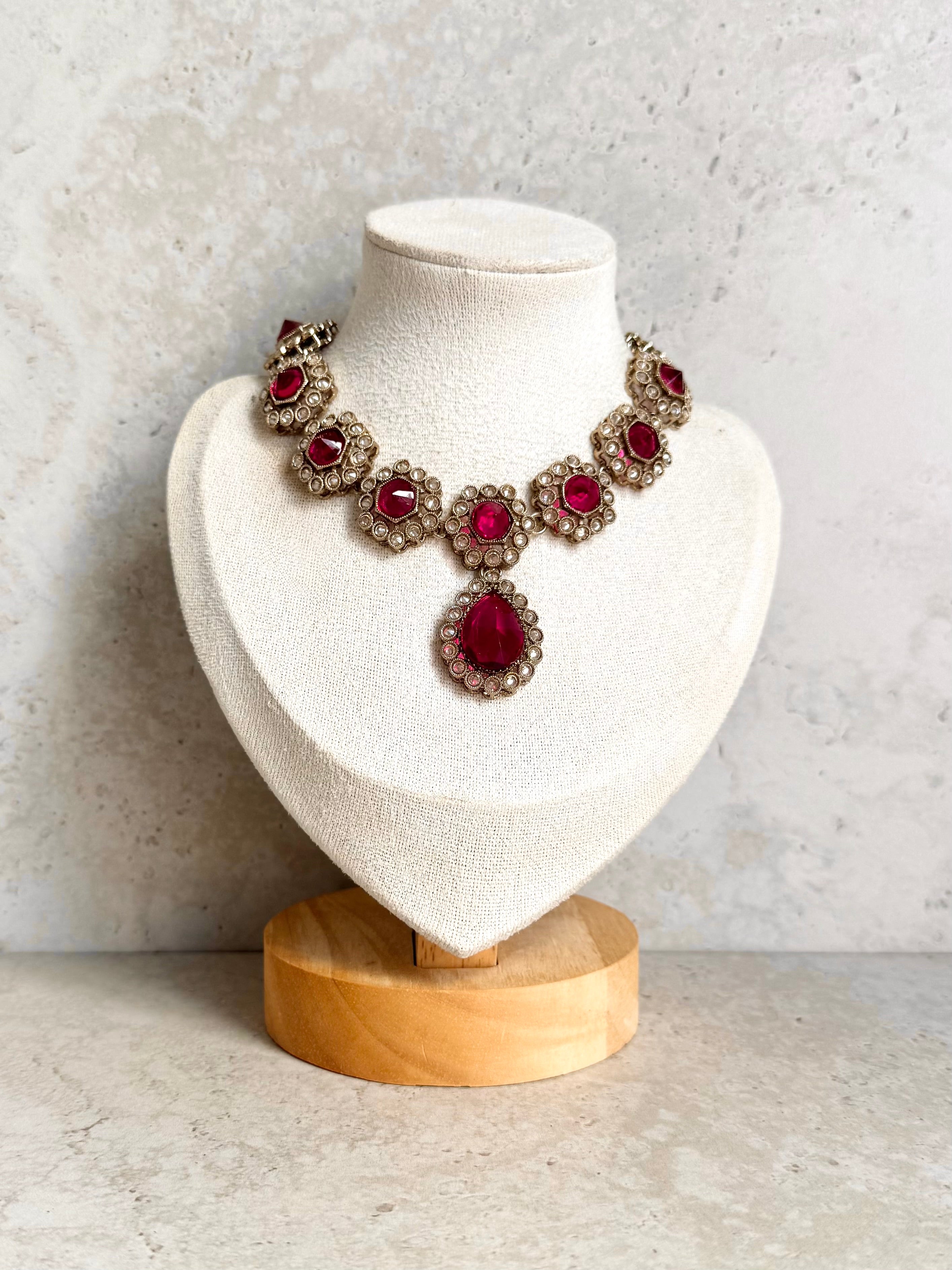 Soniya Necklace Set