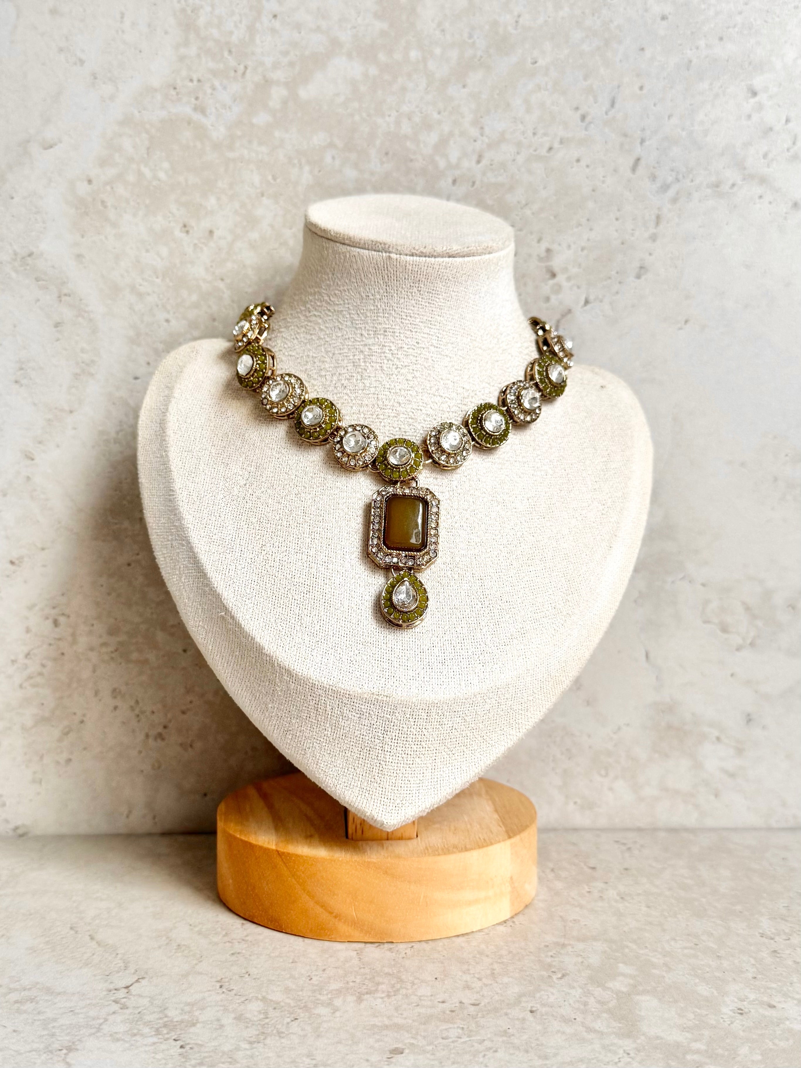 Fiza Necklace Set