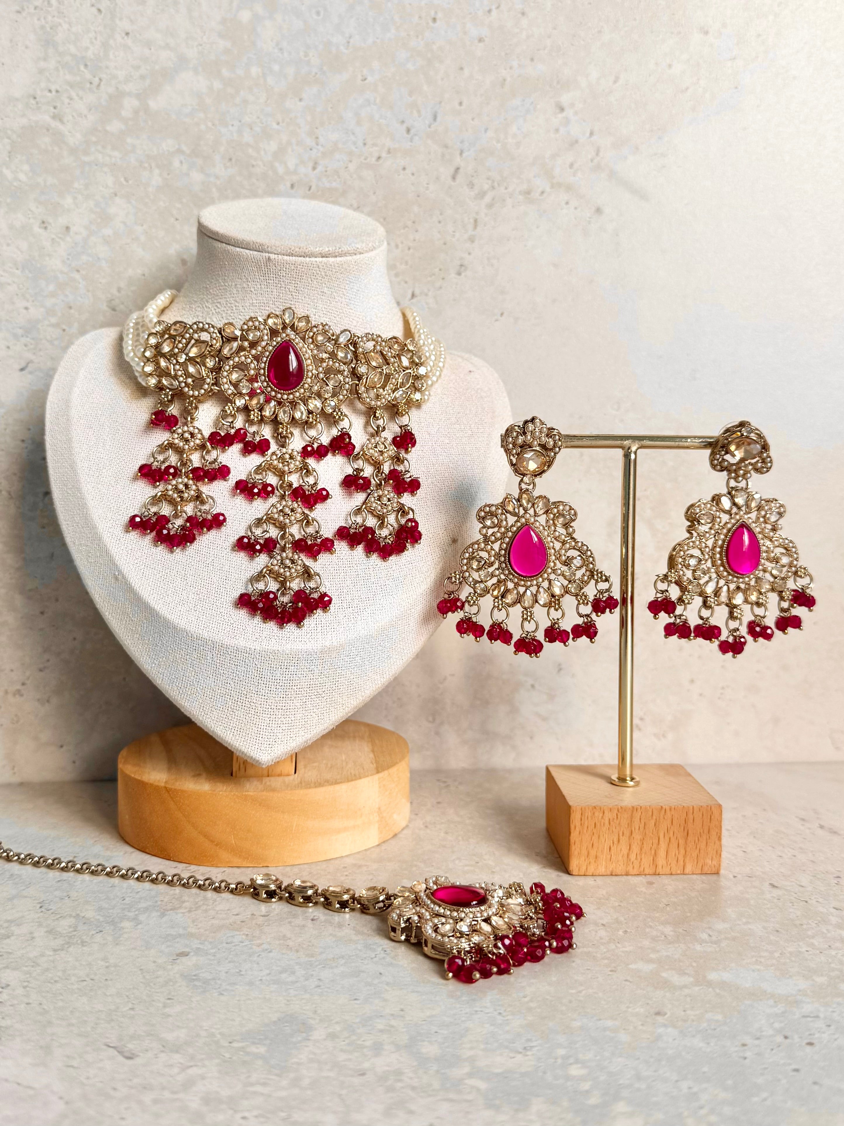 Rashmi Necklace Set