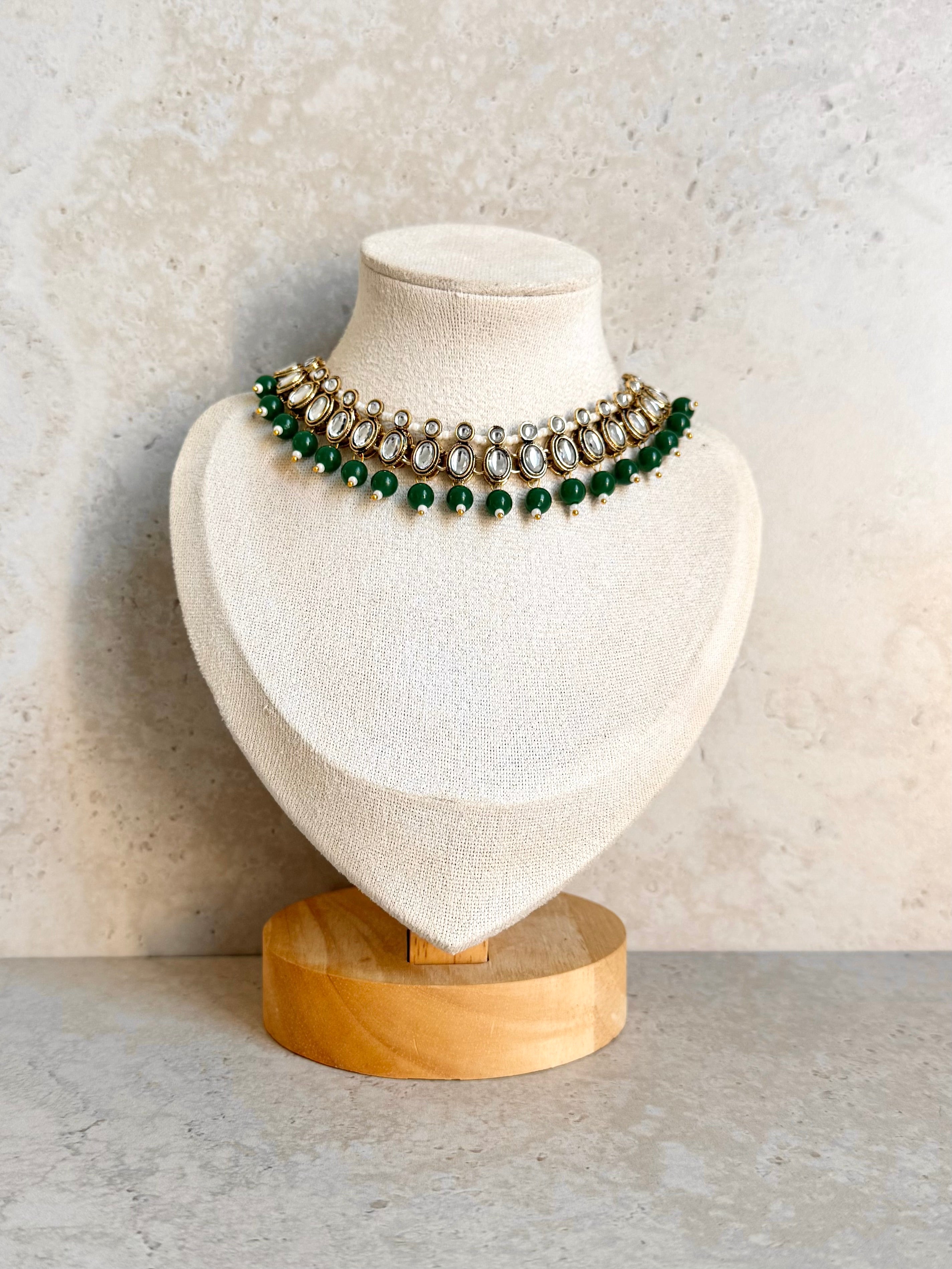 Bindu Necklace Set