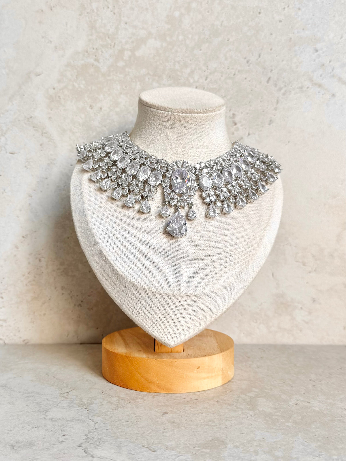 Kanika Necklace Set