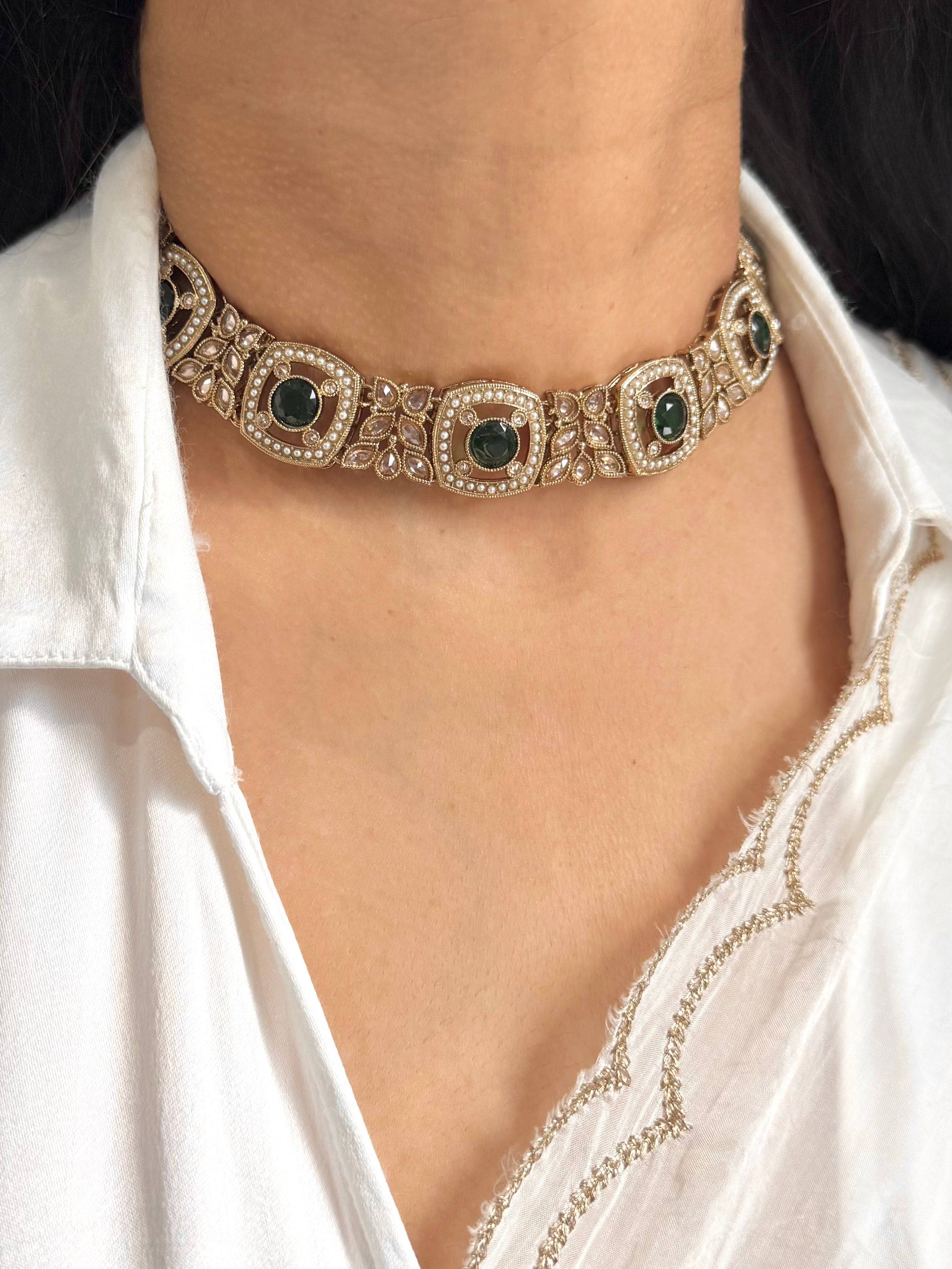Ridhima Necklace Set