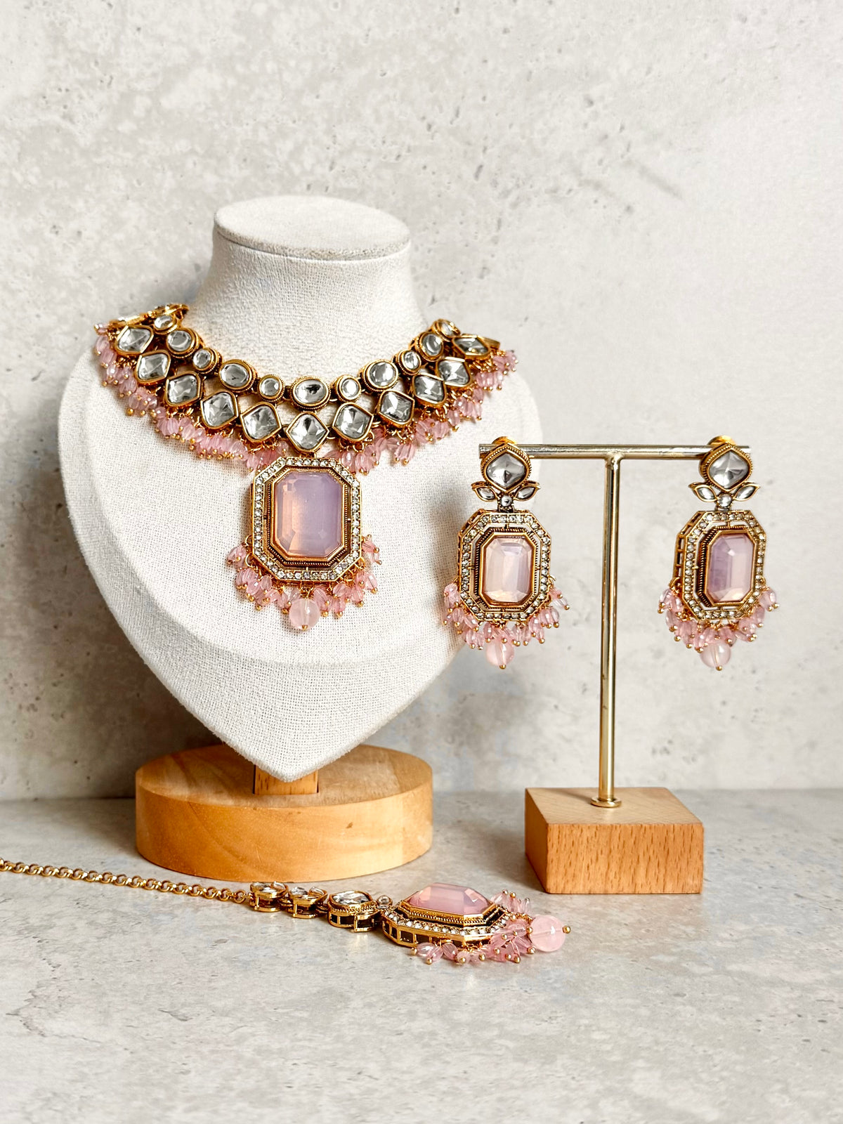 Sahar Necklace Set