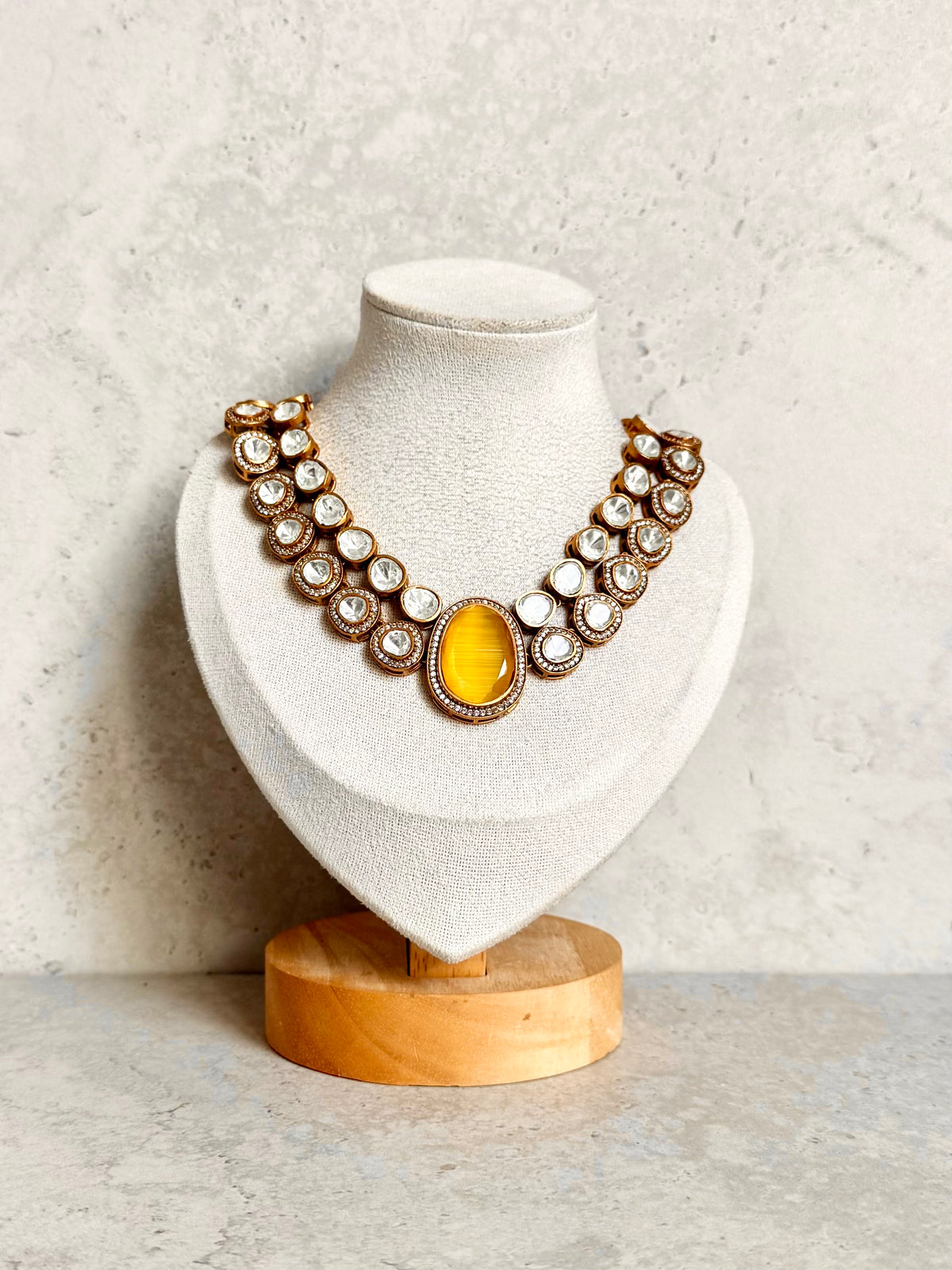Amisha Necklace Set