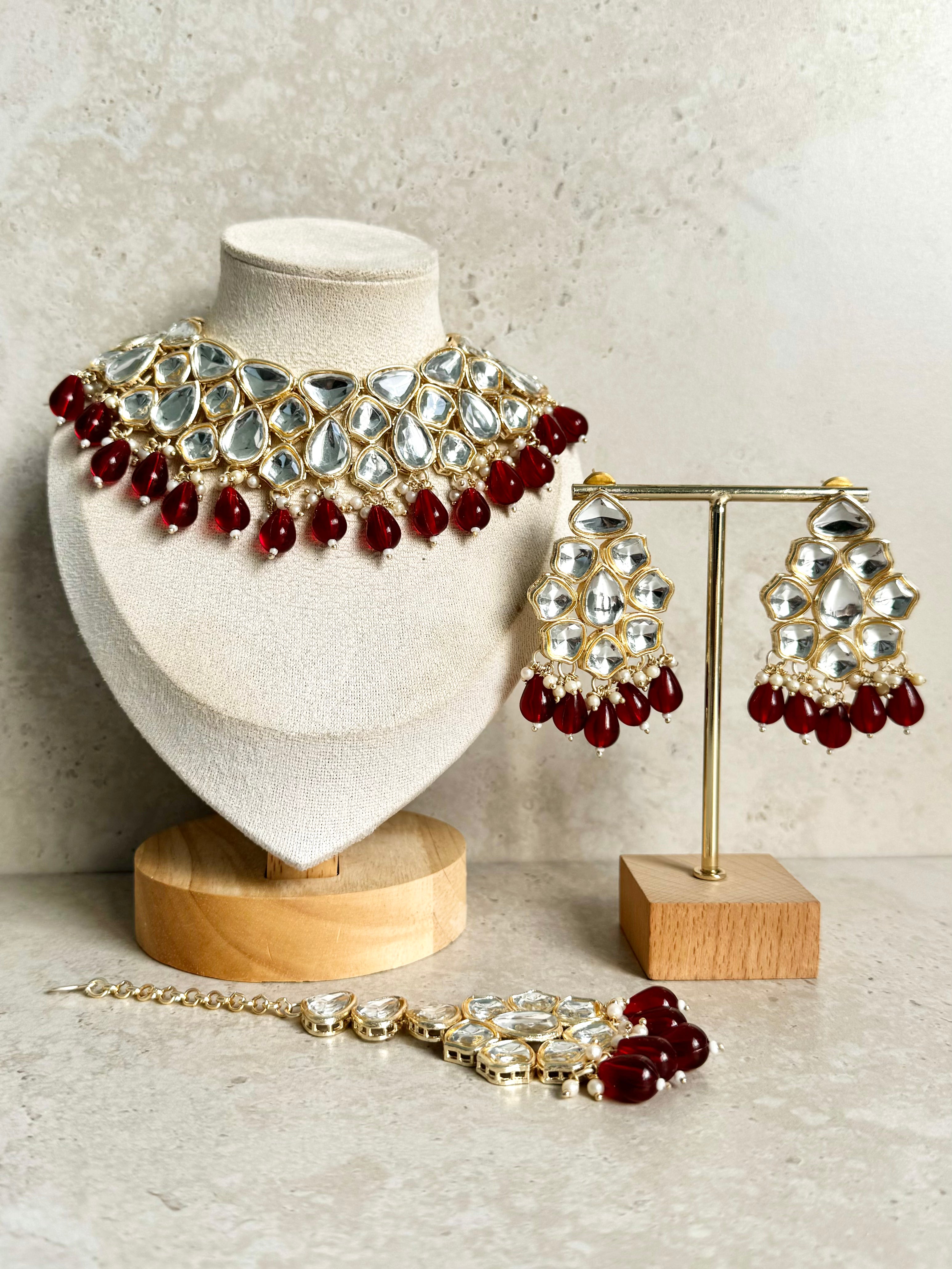 Meera Necklace Set