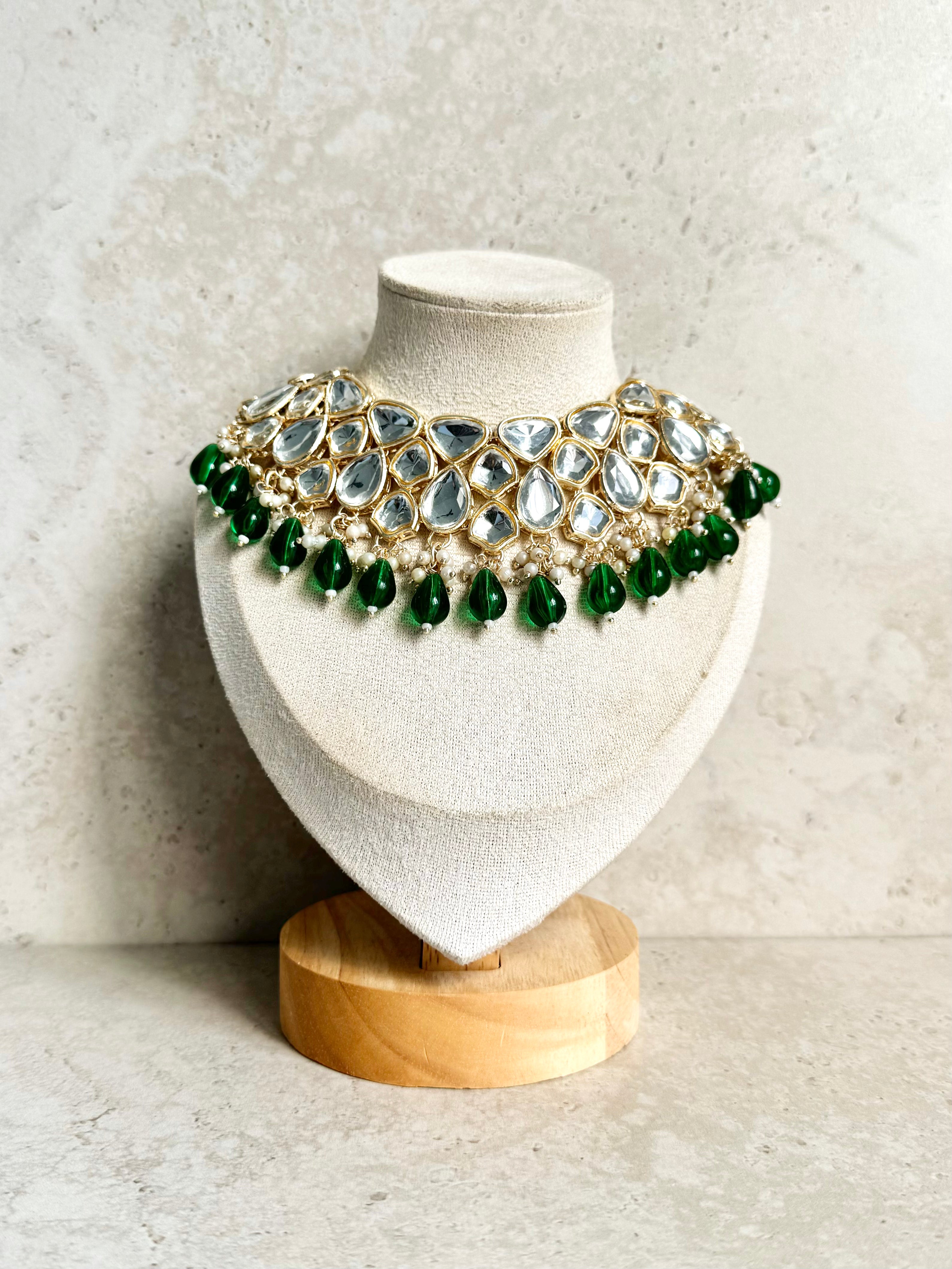 Meera Necklace Set