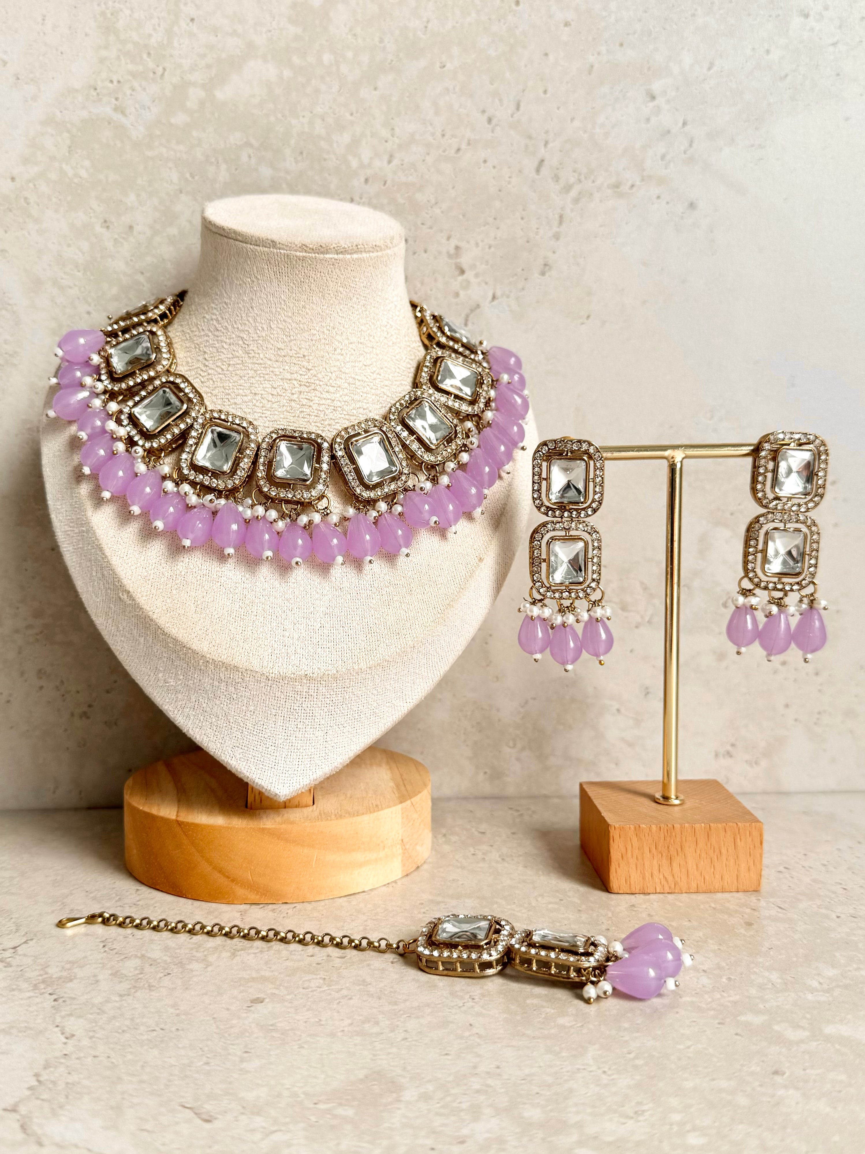 Tania Necklace Set