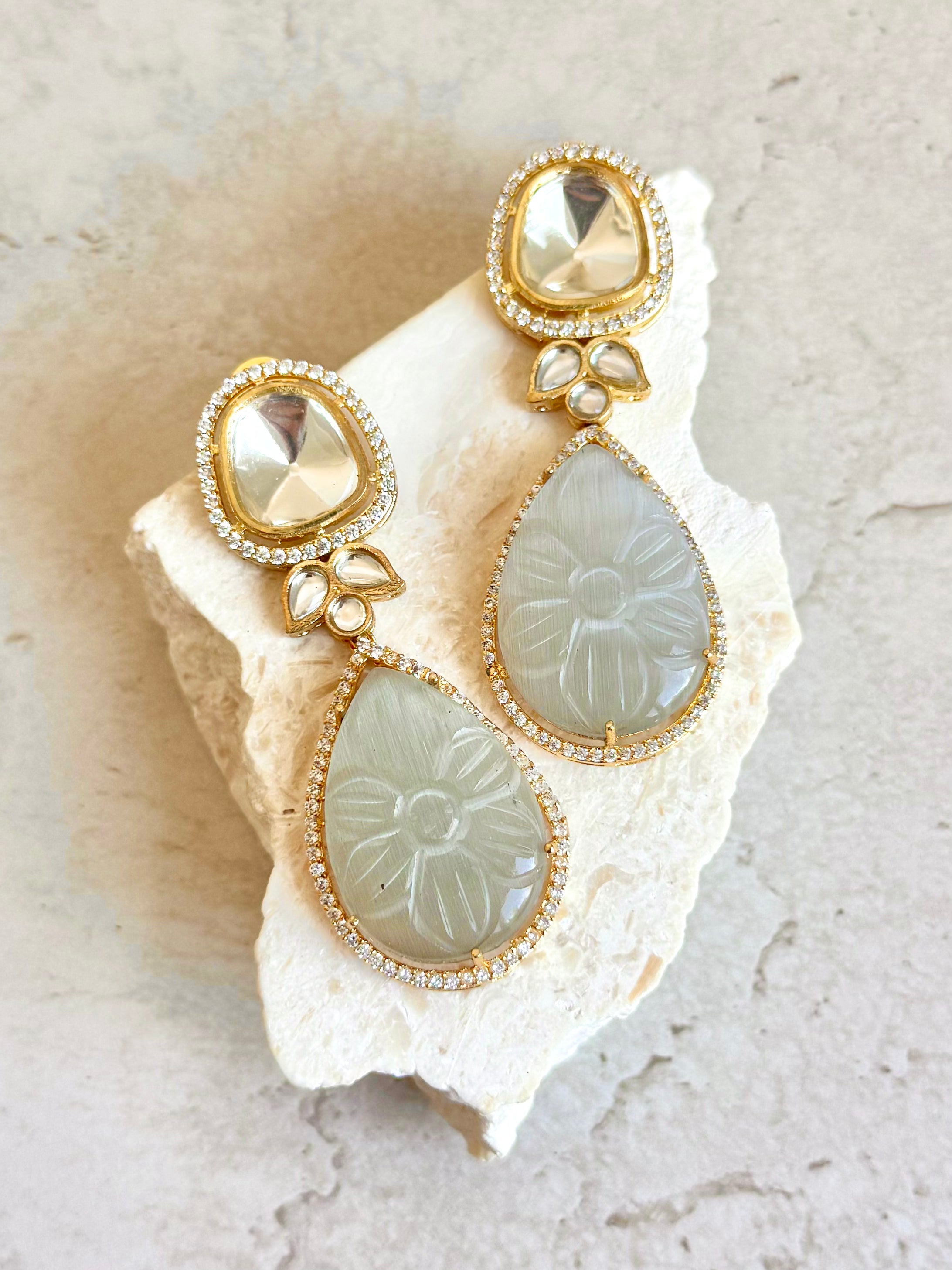 Janhvi Earrings