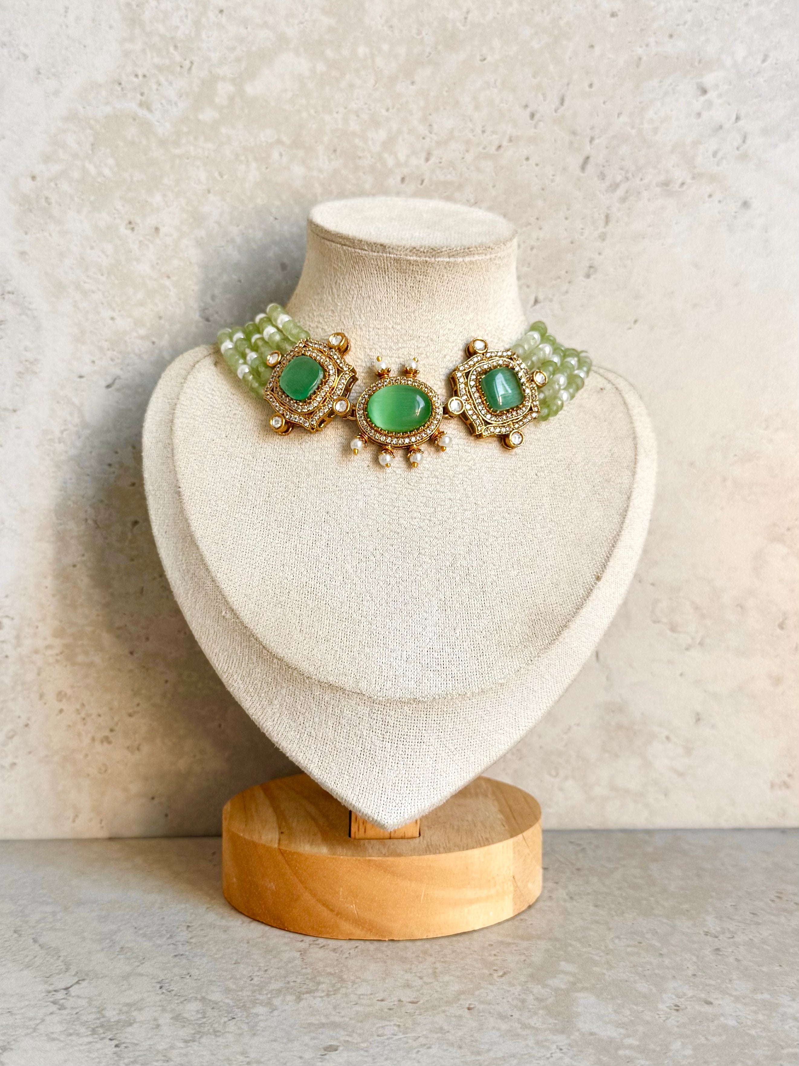 Eshal Necklace Set